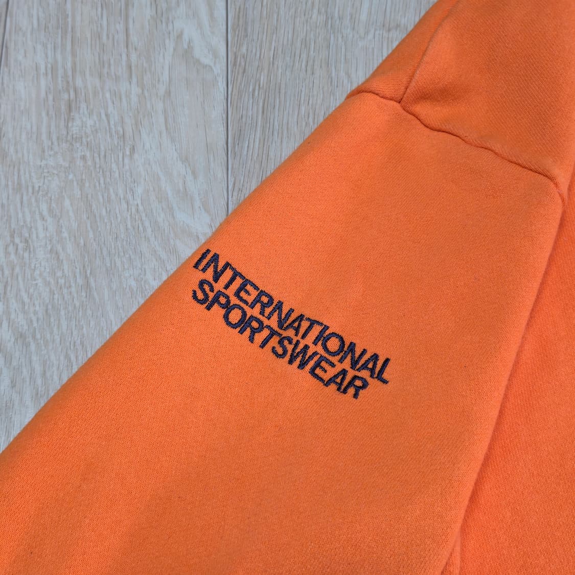 엄브로 오렌지 맨투맨 100 상품이미지4