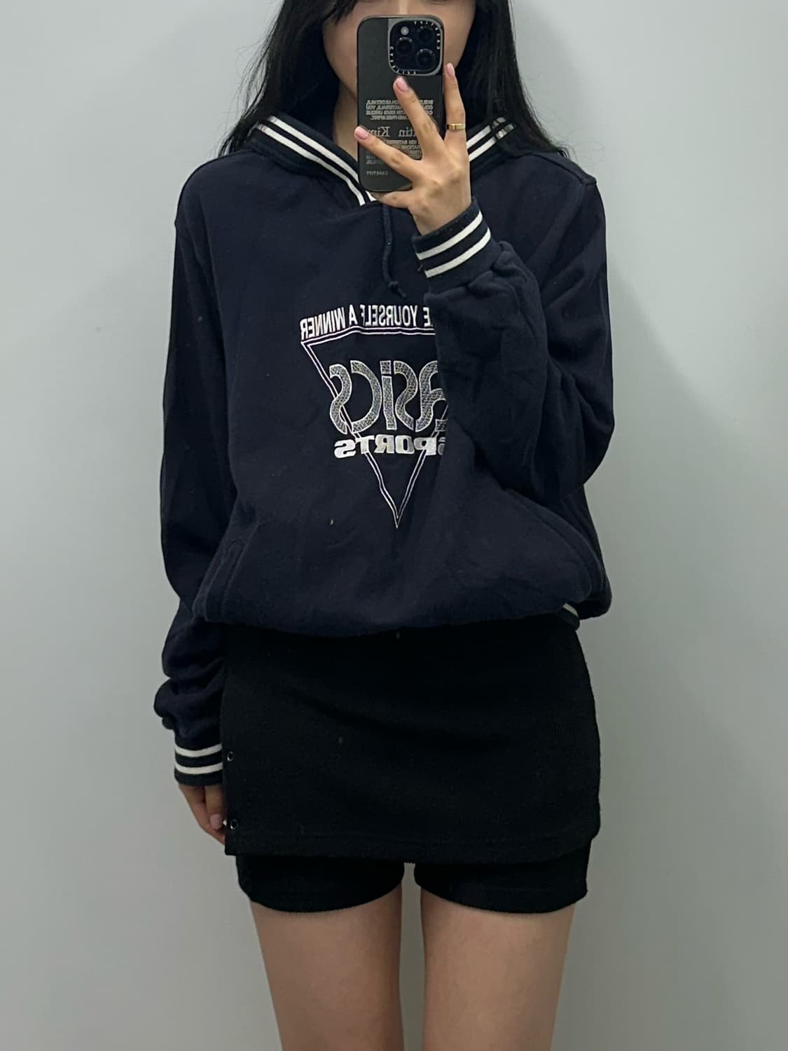 아식스 y2k 와투케 블랙 후드티 상품이미지1