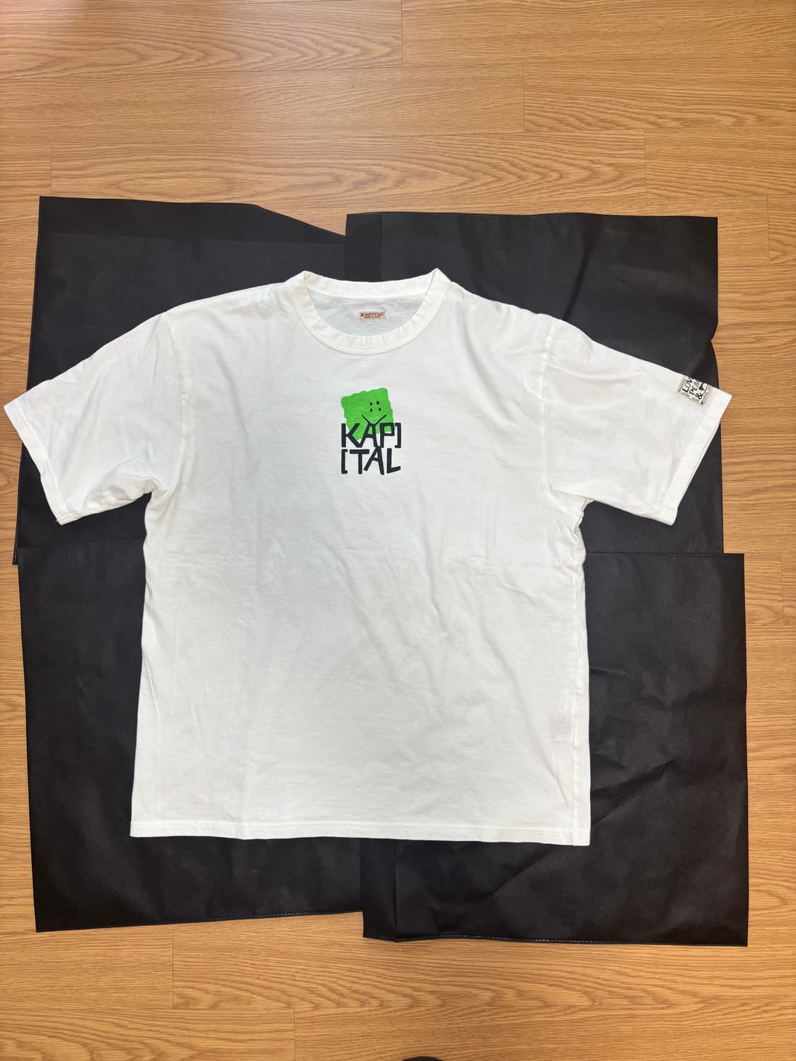 캐피탈 로고 반팔 티셔츠 XL 새상품  상품이미지2