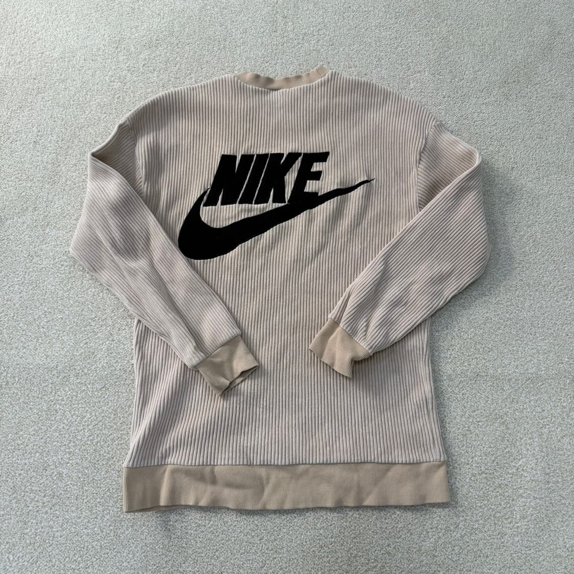 [M] 나이키 로고 코듀로이 베이지 맨투맨  0108T1 상품이미지2