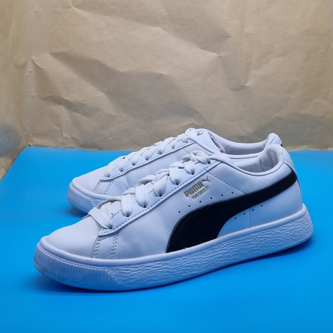 푸마 바스켓 클래식 여성 스니커즈 240 상품이미지1