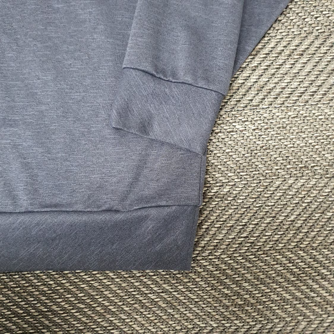 언더아머 얇은 긴팔티 남자115 상품이미지5