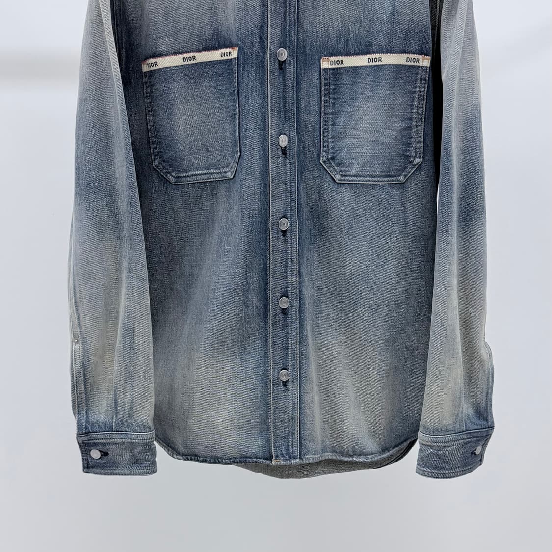 [S+급/37] 디올 셀비지 포켓 로고 워싱 데님 셔츠 자켓 상품이미지3