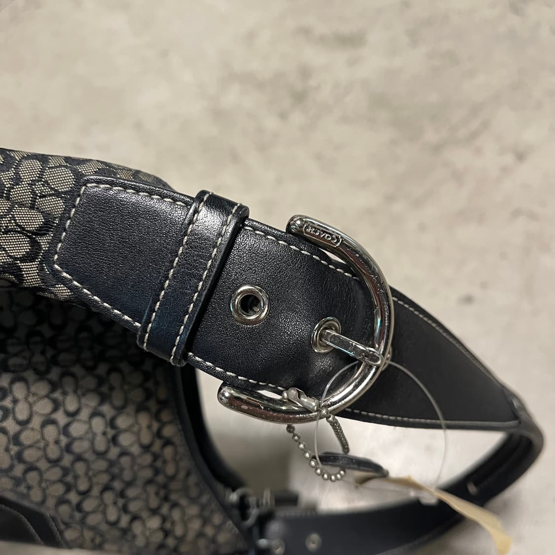 old coach 올드코치 미니 호보백 상품이미지5