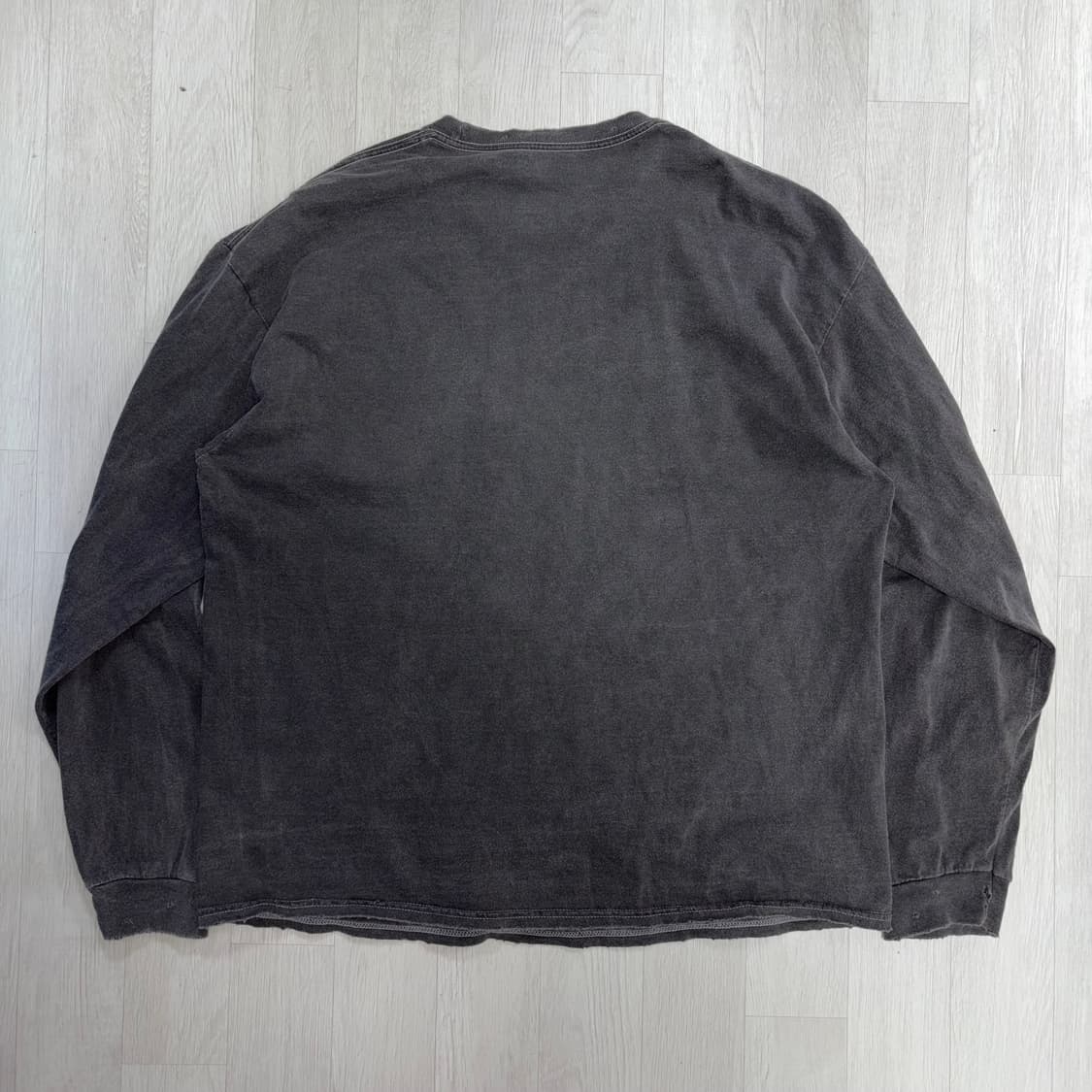 안셀름 Ancellm EMBROIDERY DYED LS T-SHIRT 상품이미지2