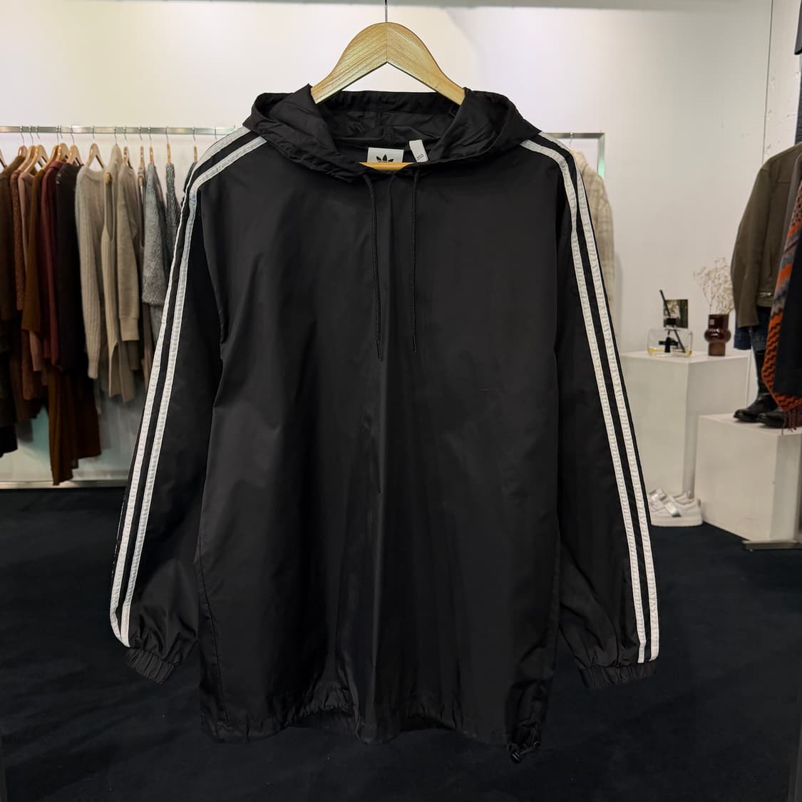 [XL] 아디다스 빅로고 판초 바람막이 상품이미지2