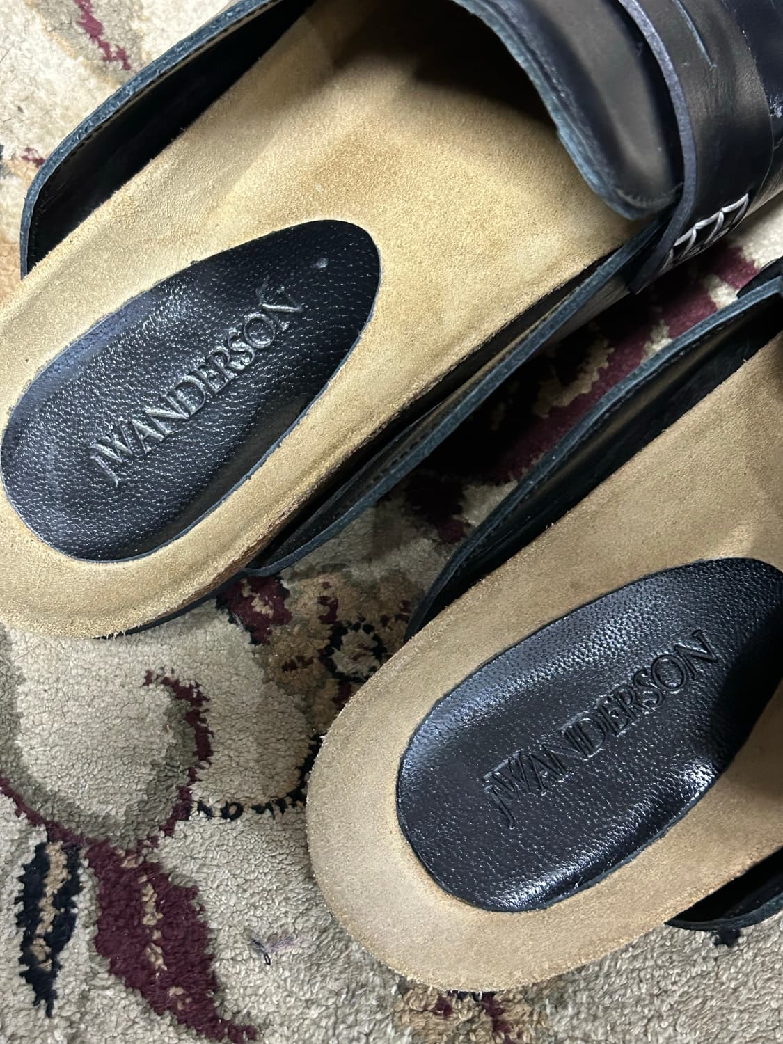 JW 앤더슨 블랙 가죽 뮬 37 상품이미지4