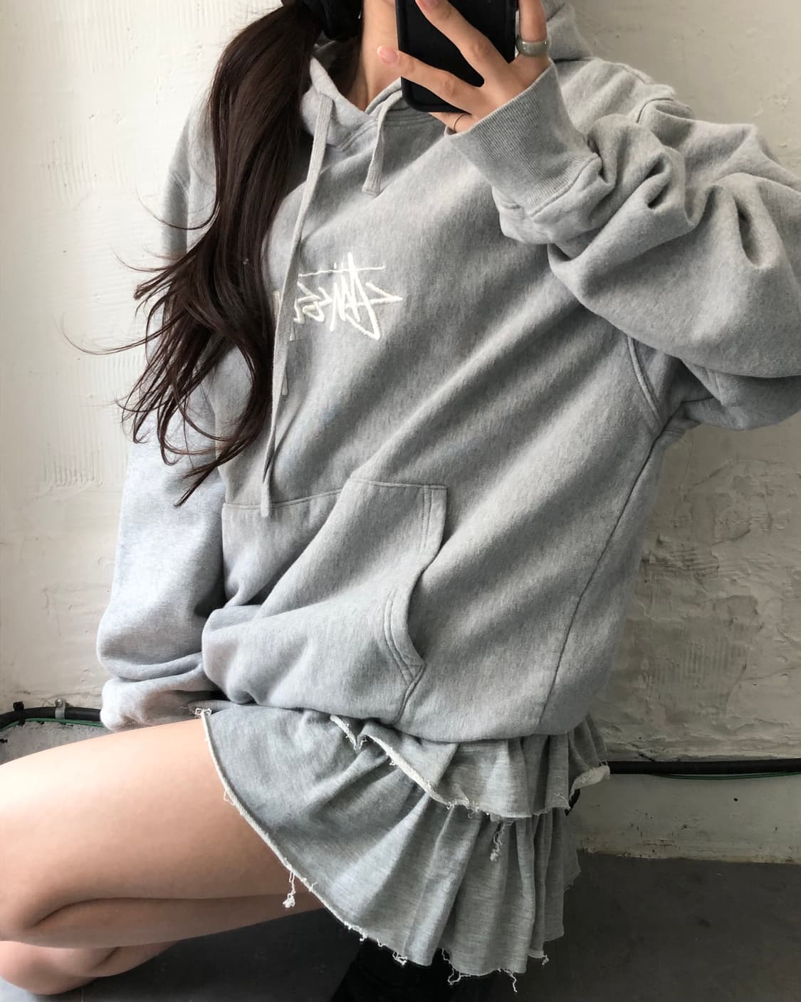 Stussy 스투시 그레이컬러 미드 스탁로고 후드티 상품이미지2