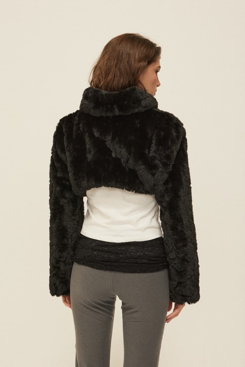 쓰리타임즈 퍼피 볼레로 퍼 자켓 블랙 상품이미지6