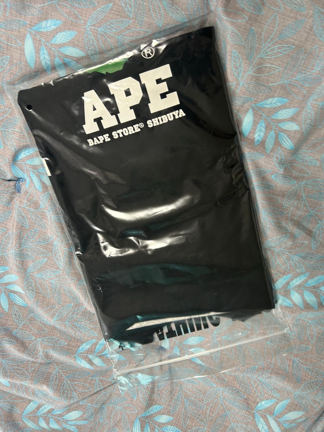 [새상품/택포/M] 베이프 컬리지 시부야 컬렉션 상품이미지3