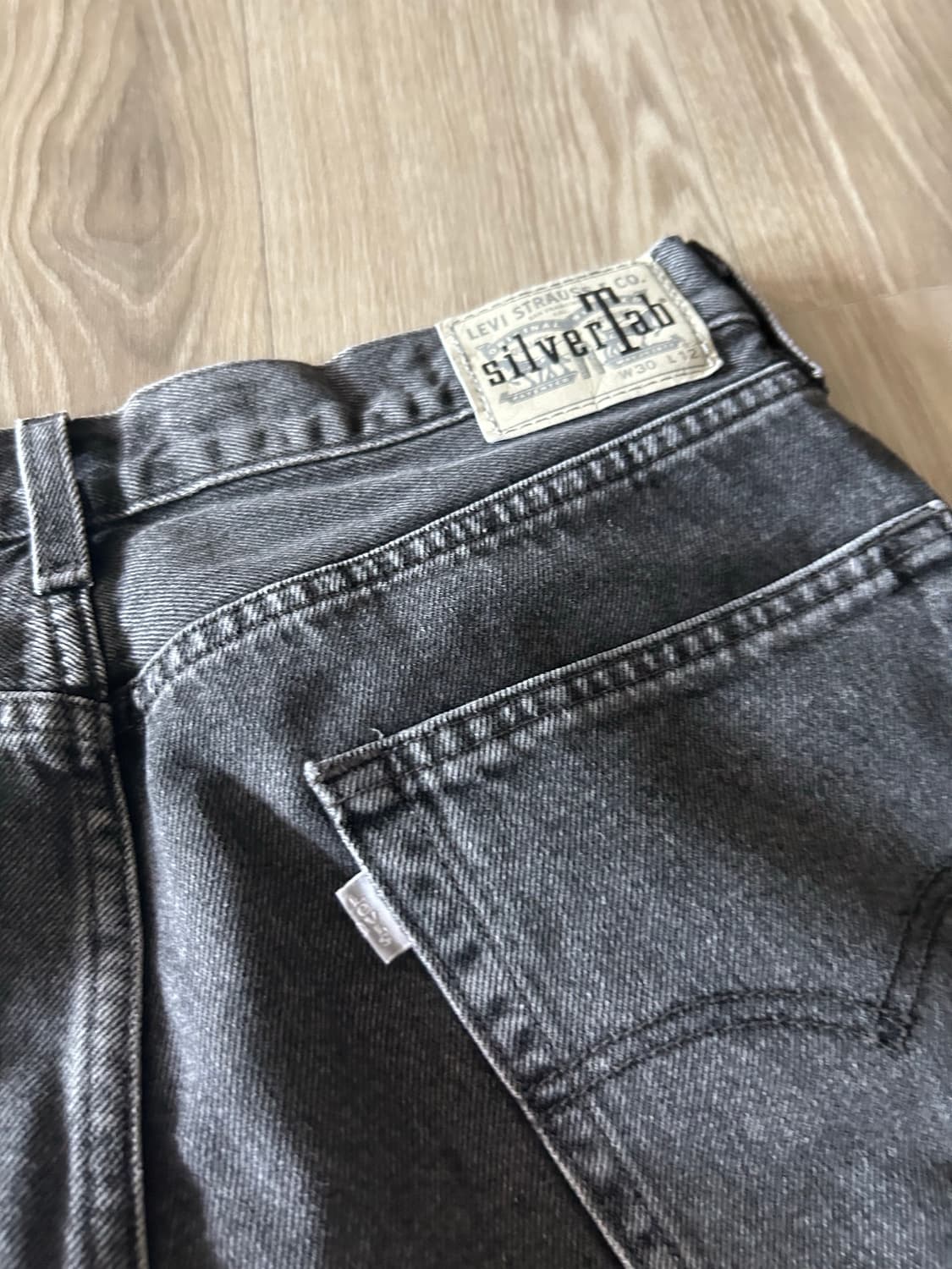 리바이스 실버탭 루즈 쇼츠 30 상품이미지3