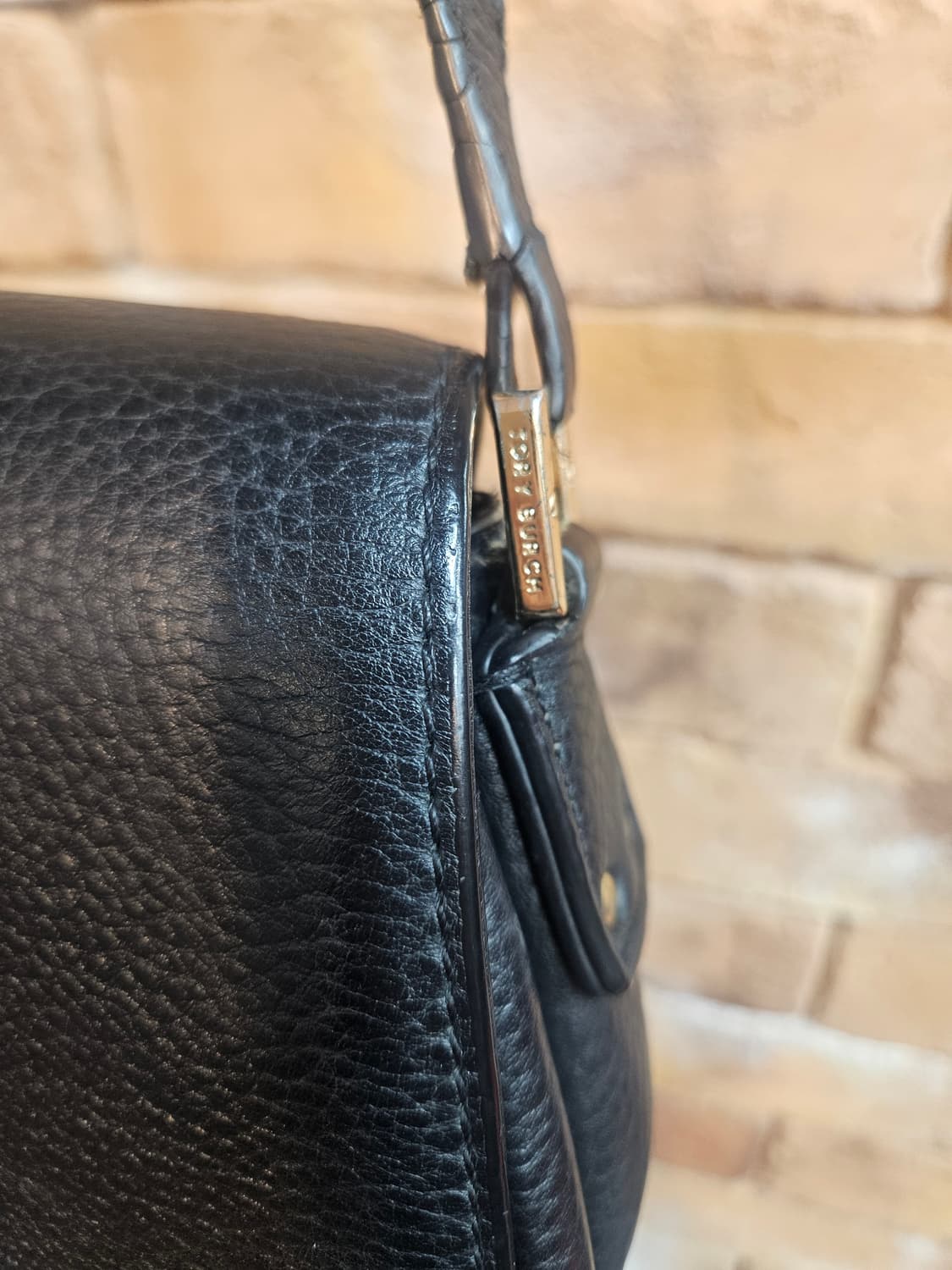 토리버치 블랙 가죽 크로스백 상품이미지3