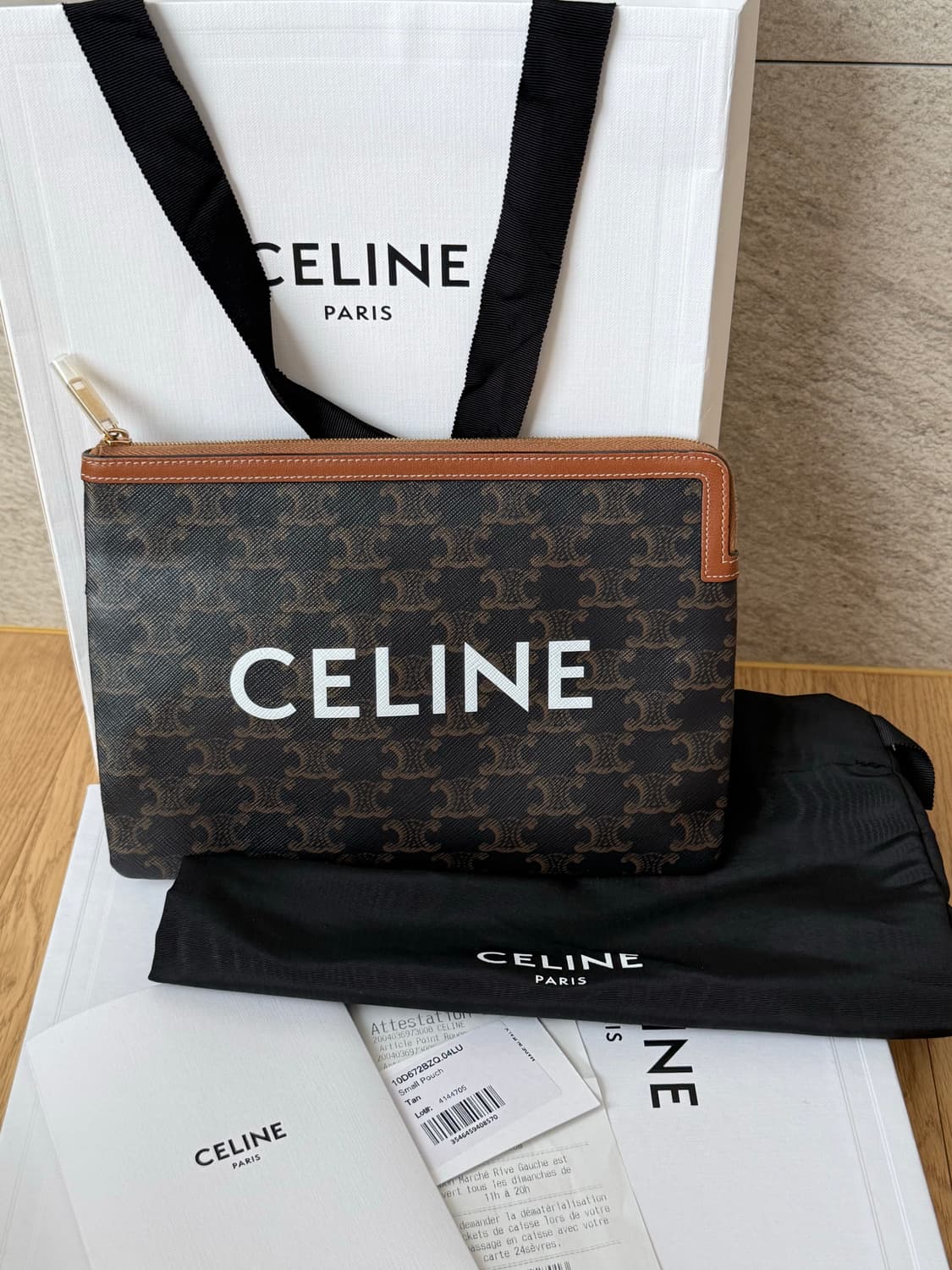 셀린느 트리옹프 클러치백 탄 상품이미지1