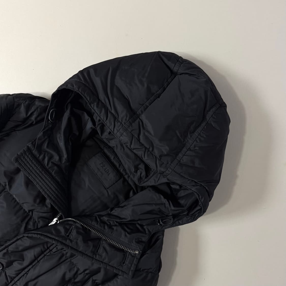[M/당일출고]프라다 삼각로고 롱패딩 상품이미지3