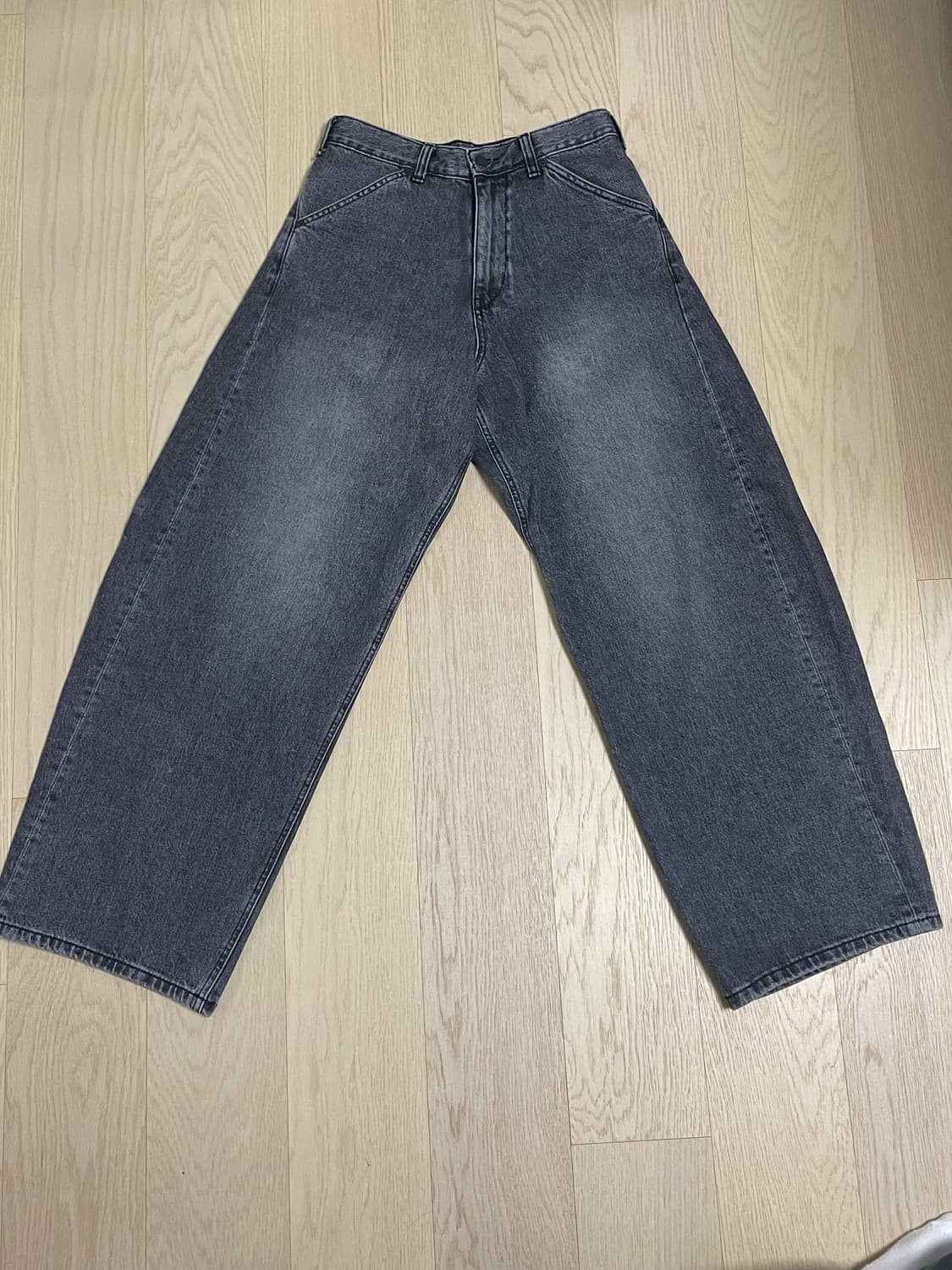 [2] 해칭룸 커브진 워시드블랙 상품이미지1