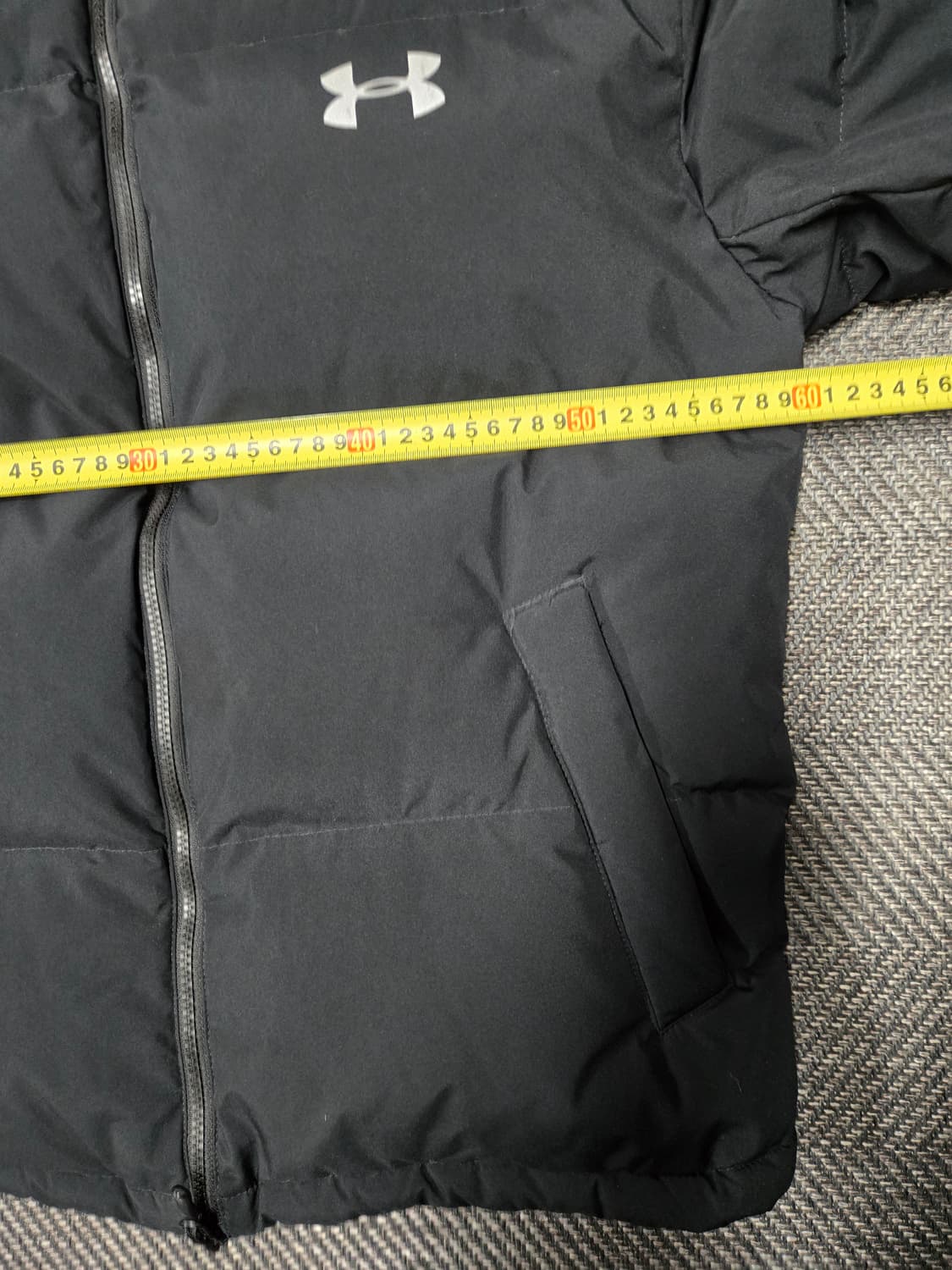 언더아머 공용 블랙 다운패딩 점퍼 상품이미지7