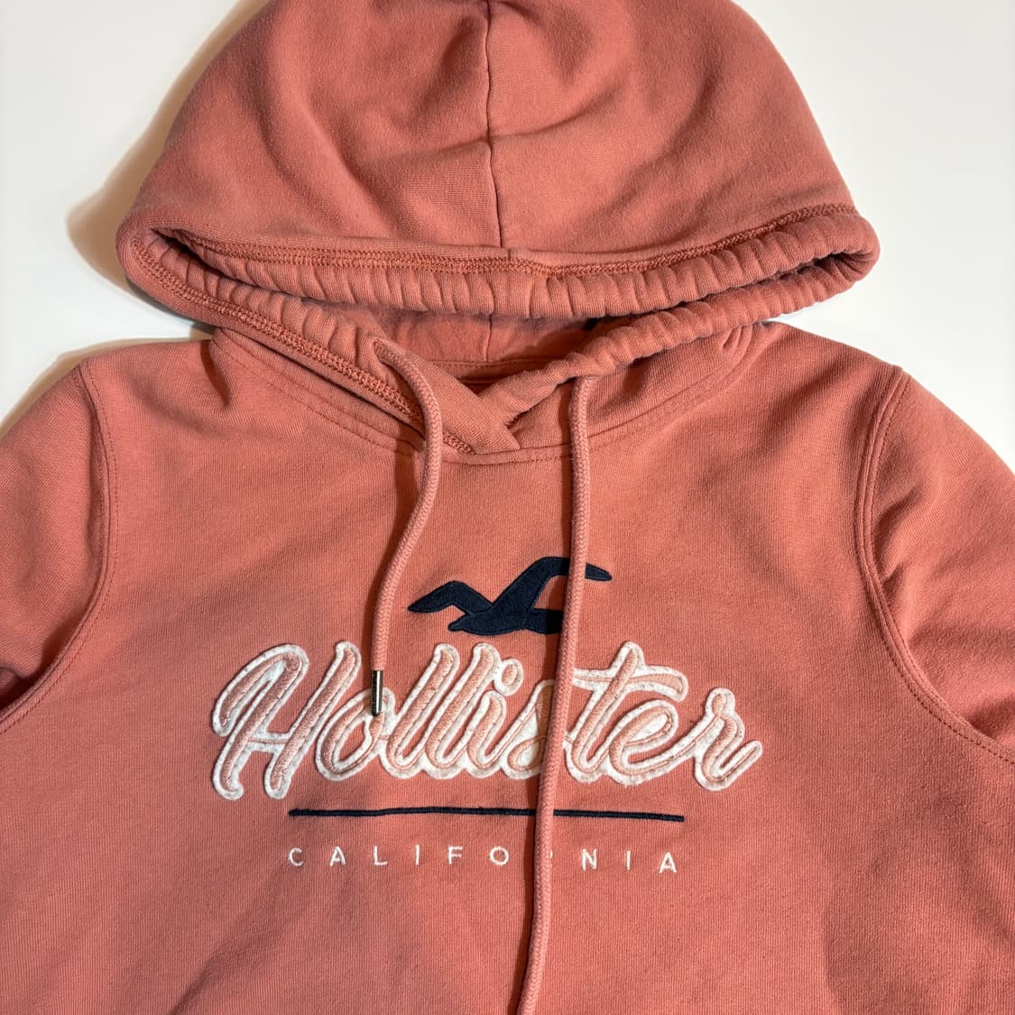 홀리스터 로고 후드티 상품이미지2