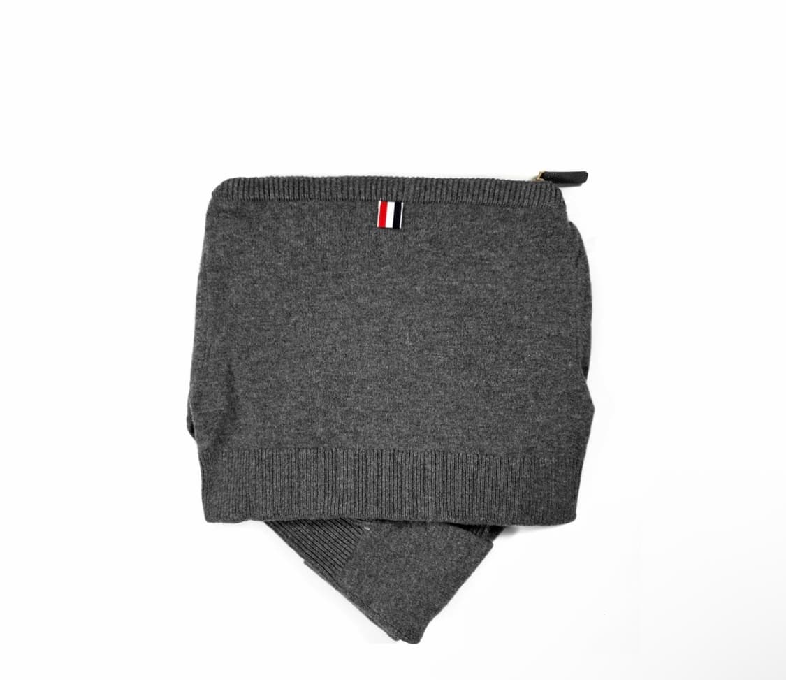 톰브라운 사선 완장 울 니트 스웨터 숄더백 크로스백 그레이 상품이미지2