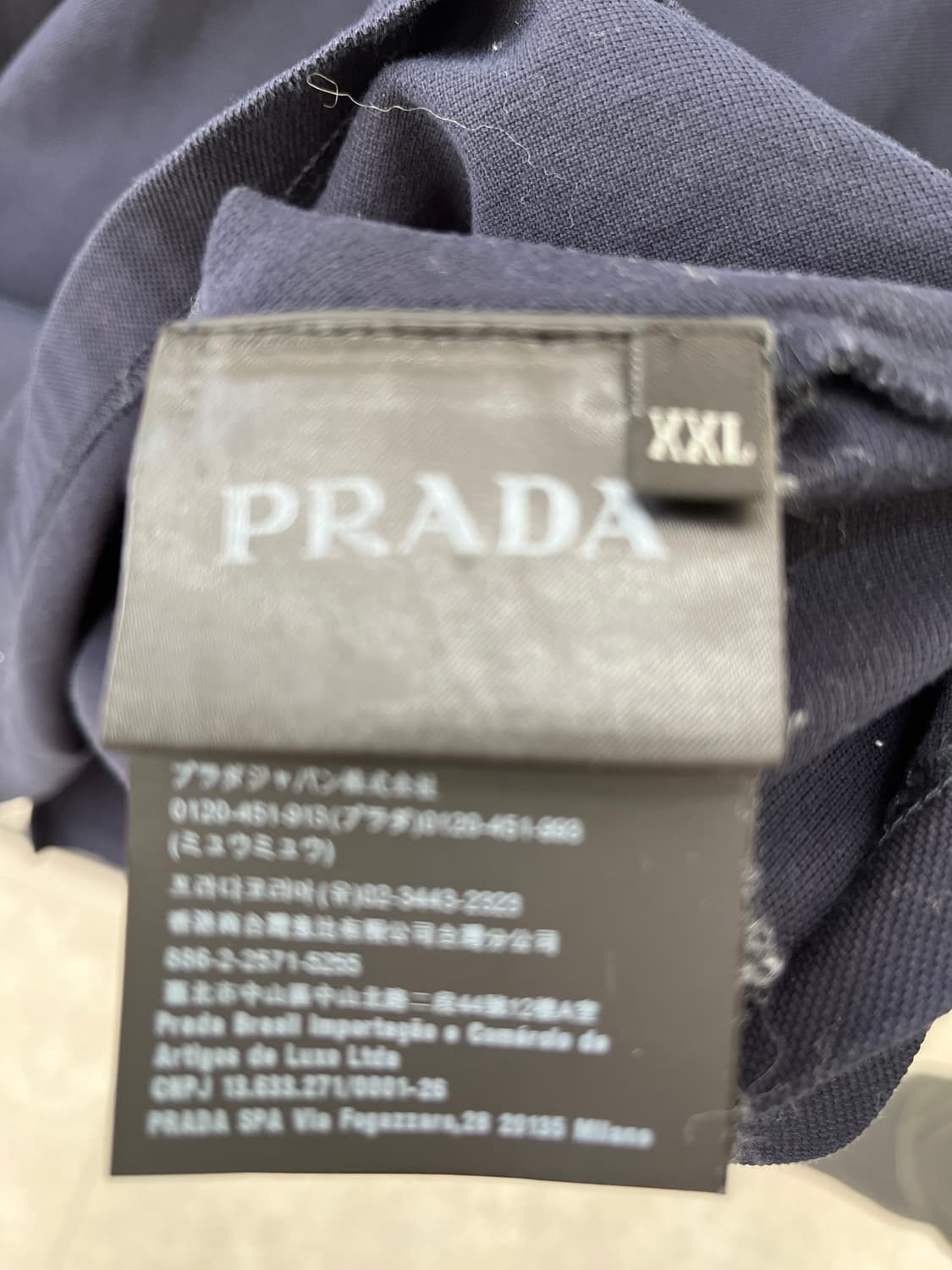 프라다 남성 폴로 셔츠 네이비  상품이미지5