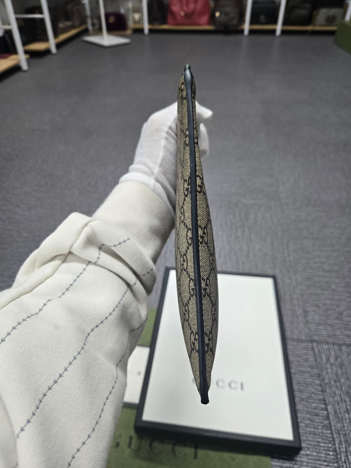 [특가][정품] 구찌 꿀벌 클러치백 상품이미지4