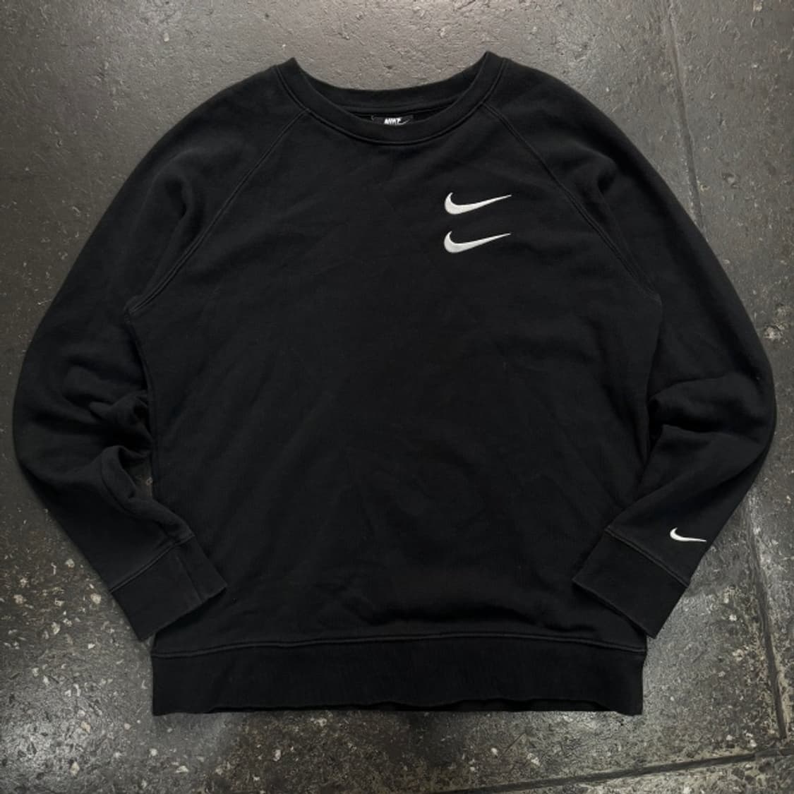 100 나이키 더블스우시 맨투맨  상품이미지1