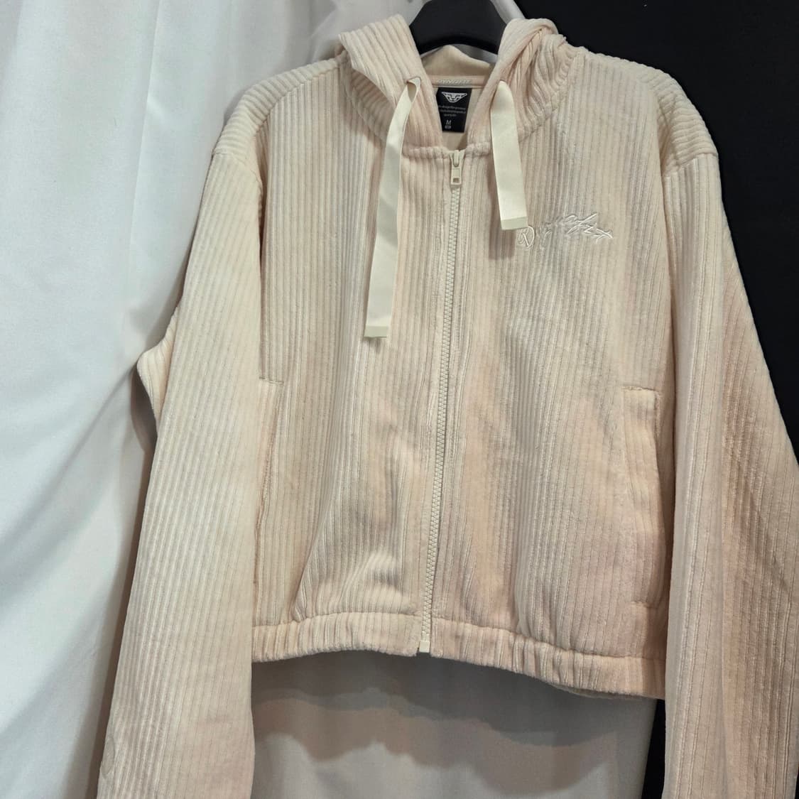 다이나핏 여성 세미오버핏 브리즈 코듀로이 집업 YWU23105 상품이미지1