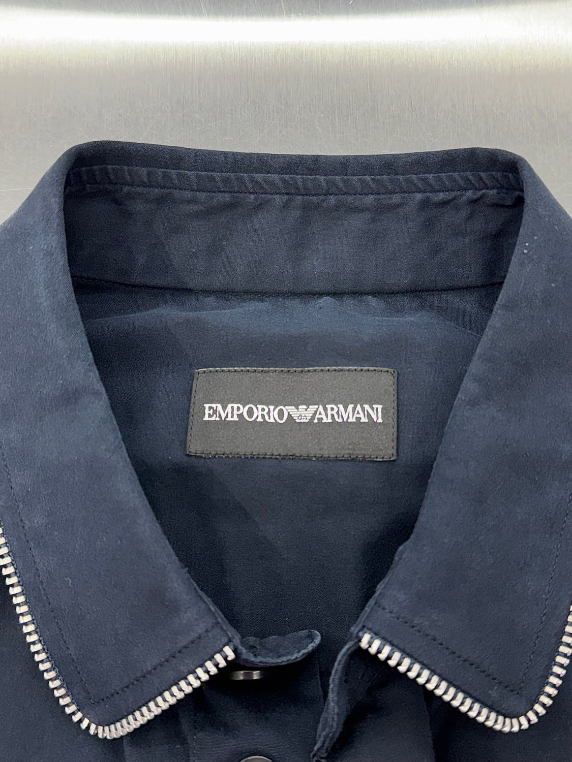 엠포리오 아르마니 라인 스티치 딥 네이비 코튼 카라 셔츠 상품이미지7