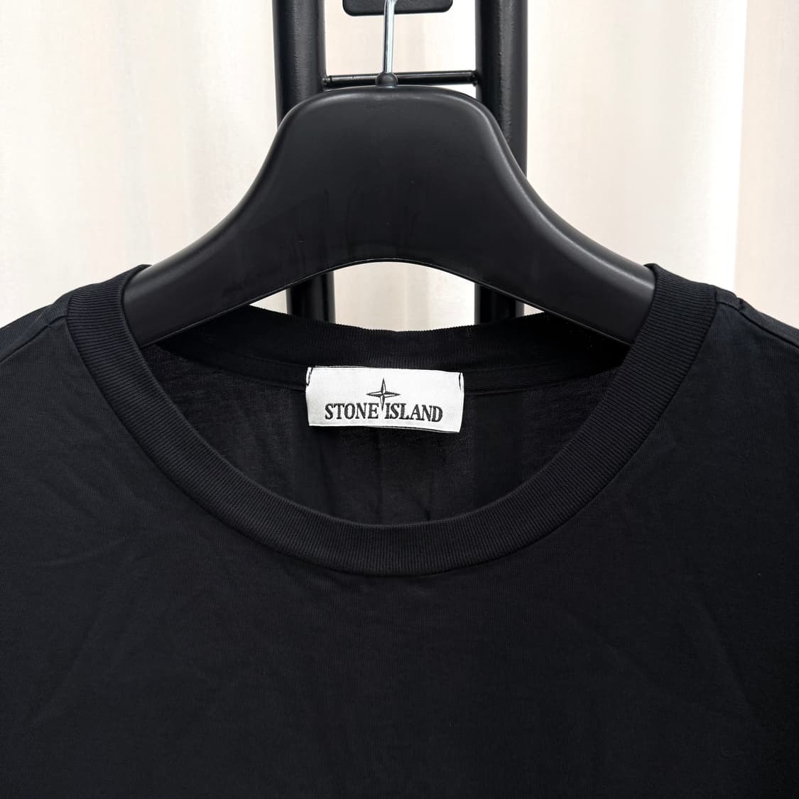 [25SS/ 3XL] 스톤아일랜드 패치 반팔티 블랙 상품이미지2