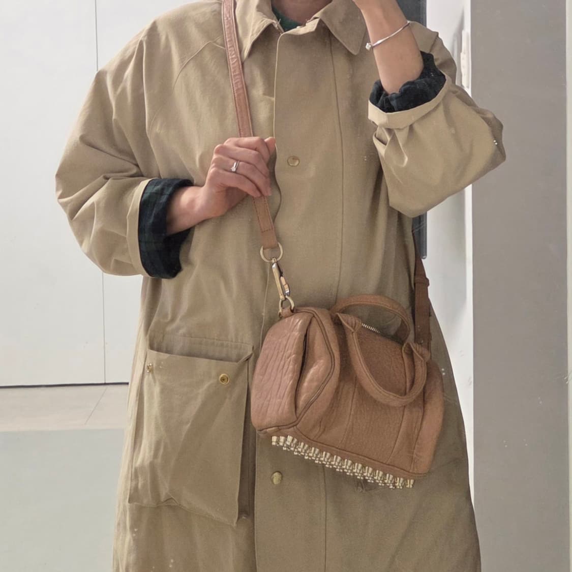 Alexander Wang 알렉산더왕 정품 로키 총알백 로코백 토트백 상품이미지1