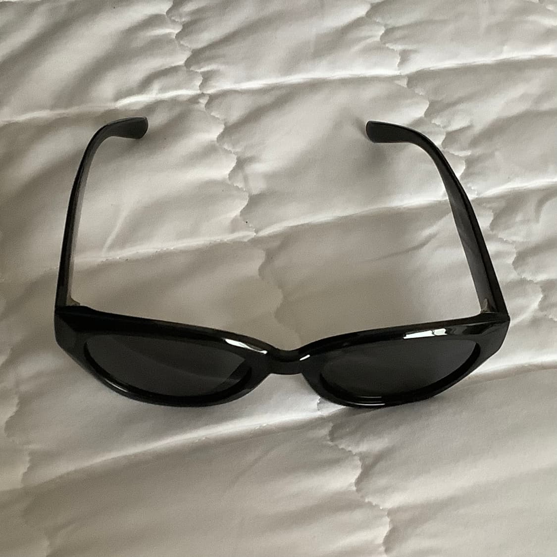 유니클로 내로우프레임 선글라스 상품이미지2