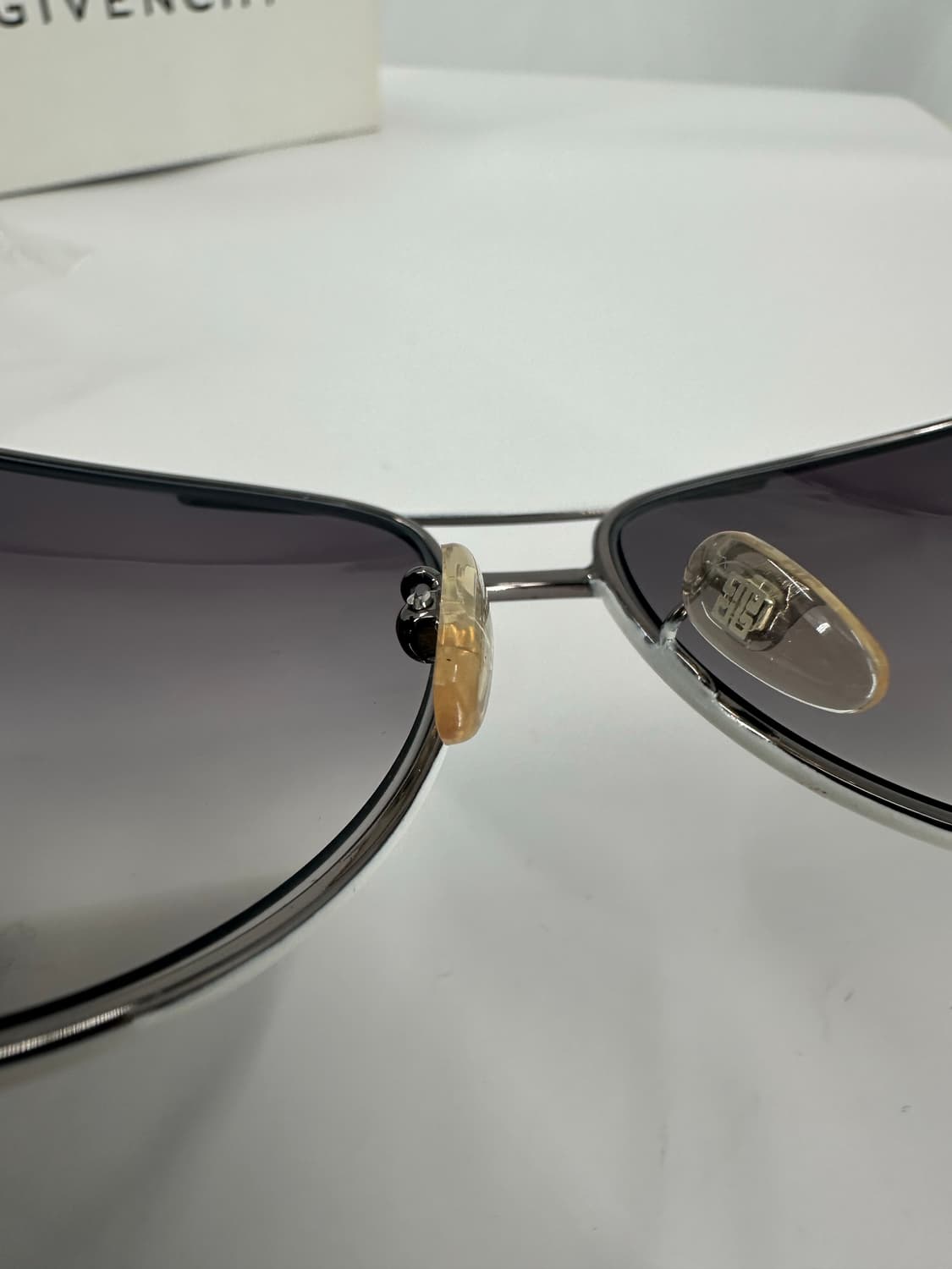 [새상품 무료배송] 정품 지방시 Made in Italy 선글라스 상품이미지4