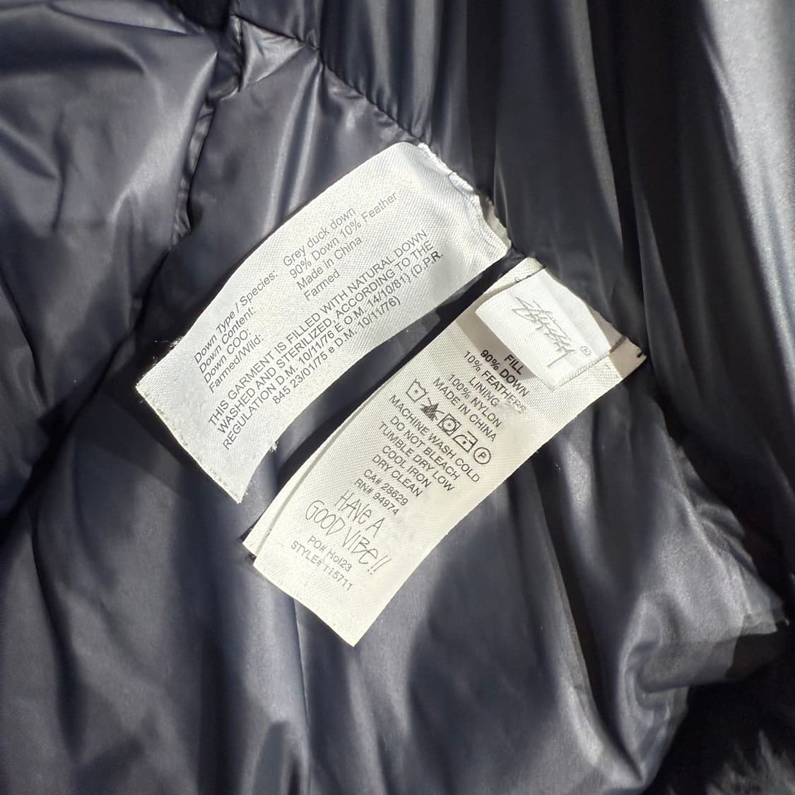 [정품] 스투시 다운 퍼퍼 나일론 블랙 패딩 L사이즈 상품이미지6