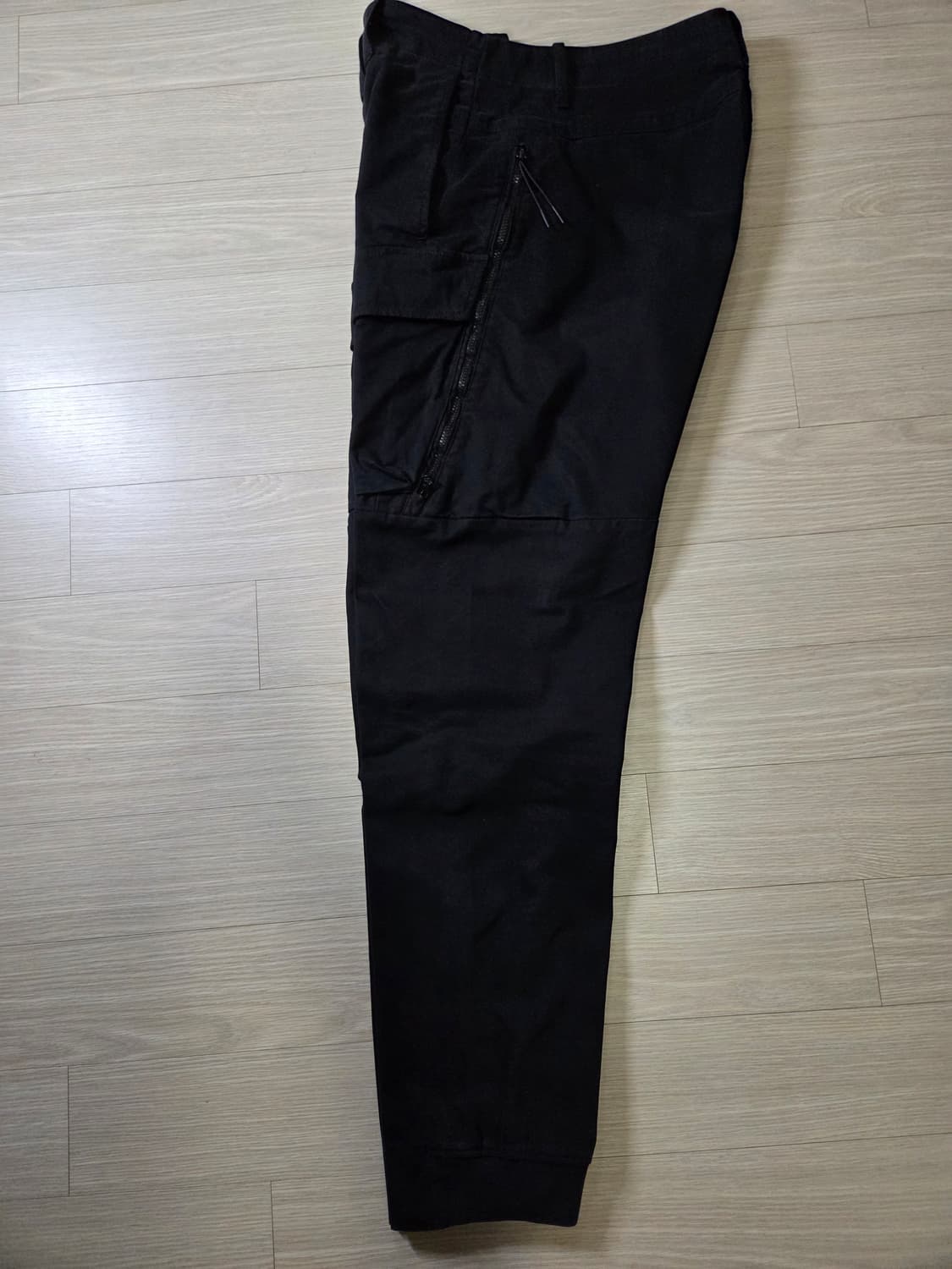 C.P. Company 렌즈 와펜 에고노믹핏 카고 팬츠 상품이미지5