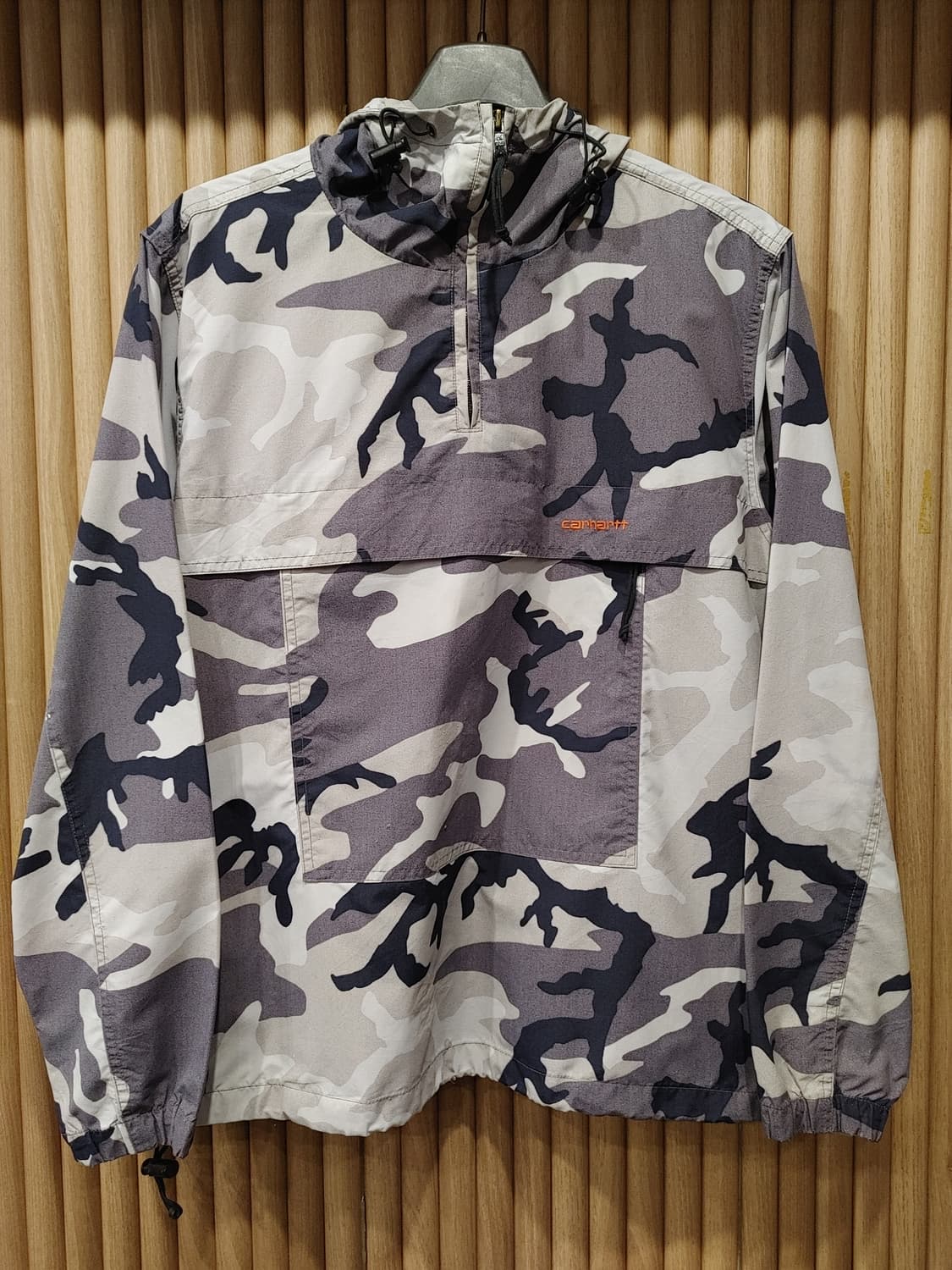 무배) 칼하트 카모 바람막이 아노락 자켓 - M 상품이미지1