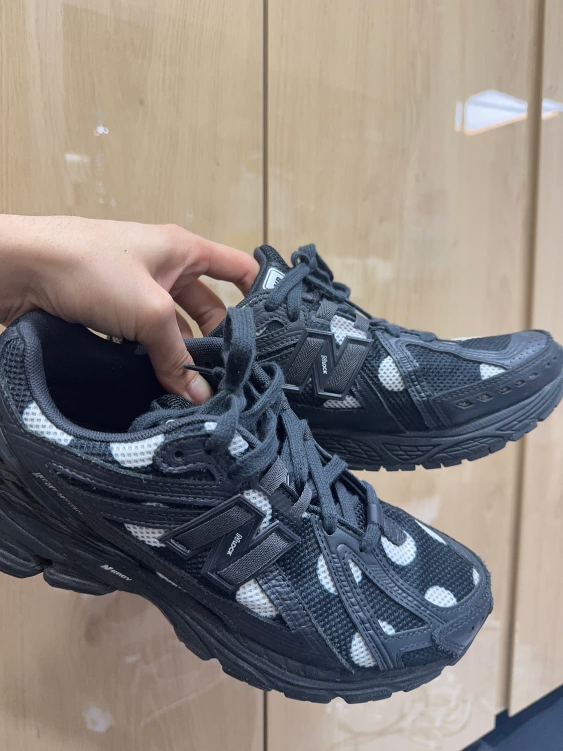 뉴발 폴카 닷 1906r 상품이미지2