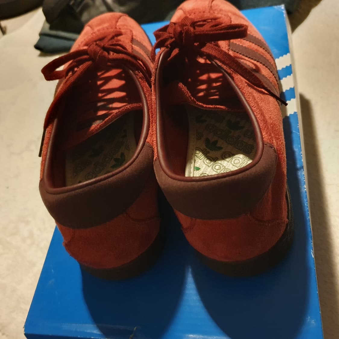 아디다스 토바코 버건디 255 상품이미지3