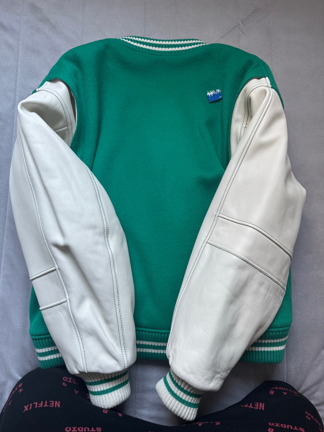 아더에러 오리진 7주년 바시티 a2 팝니다! 상품이미지6