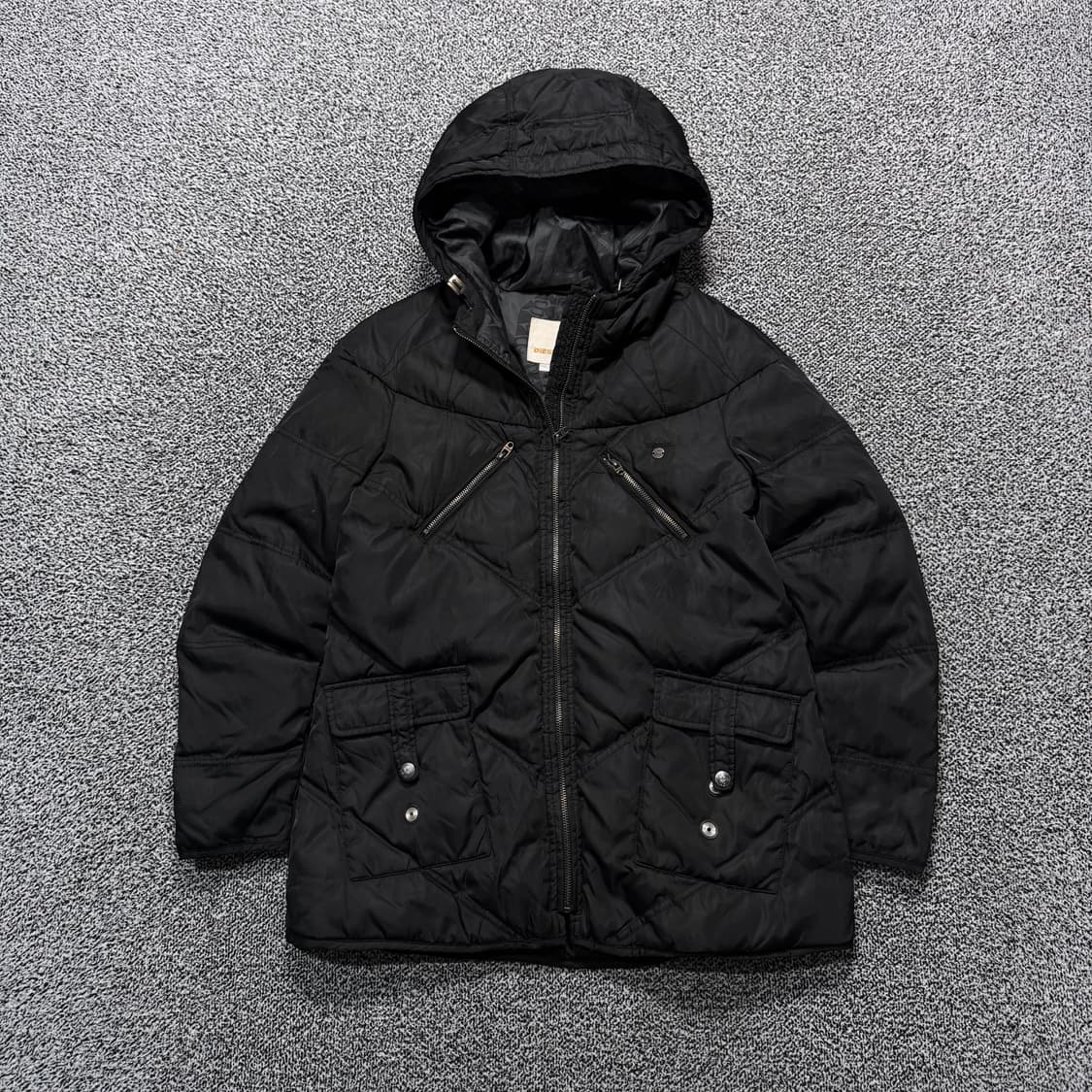 Name : 디젤 DIESEL 스펠아웃 블랙로고 블랙컬러 패딩  :)  상품이미지1