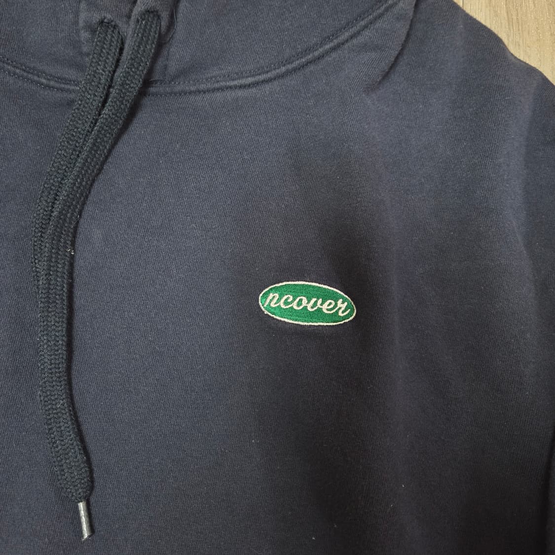 앤커버 네이비 후드티 상품이미지2