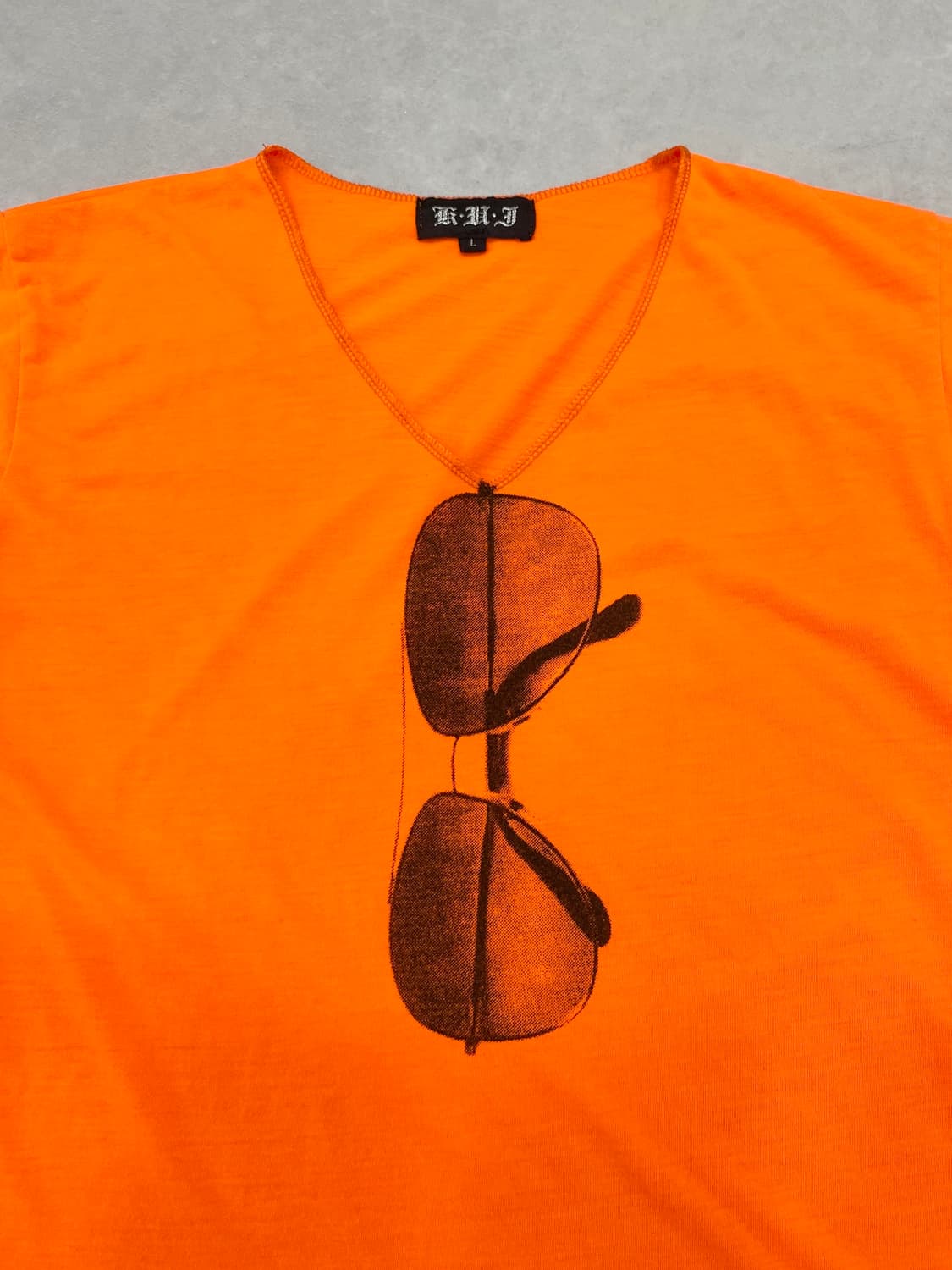 Neon Sunglass Graphic T-Shirt 상품이미지3