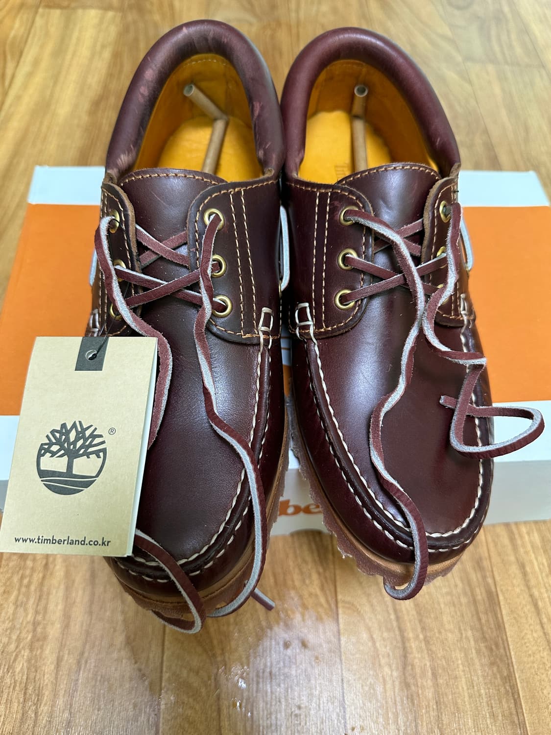 새상품) 팀버랜드 클래식 3아이 보트슈즈 버건디 260사이즈 팝니다. 상품이미지1