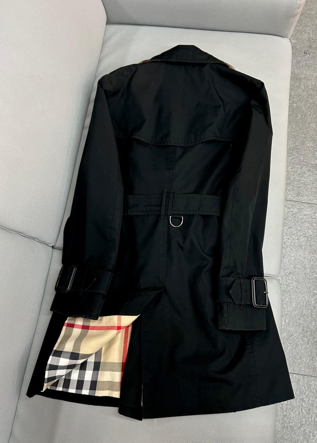 버버리 여성 블랙 트렌치코트(UK6/44~55) 상품이미지4