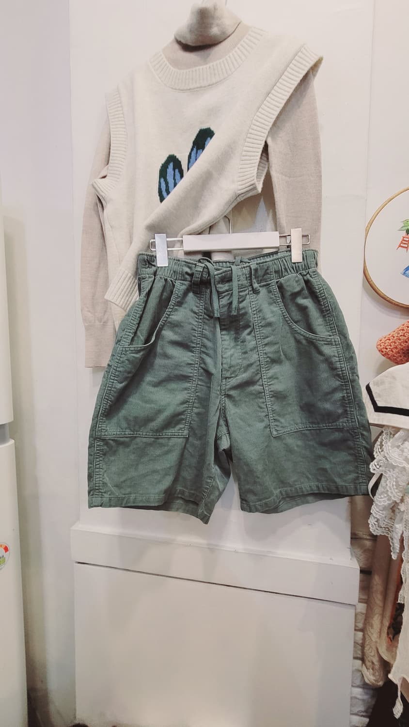 abfz 니트베스트, 유니클로 코듀로이 팬츠 상품이미지6