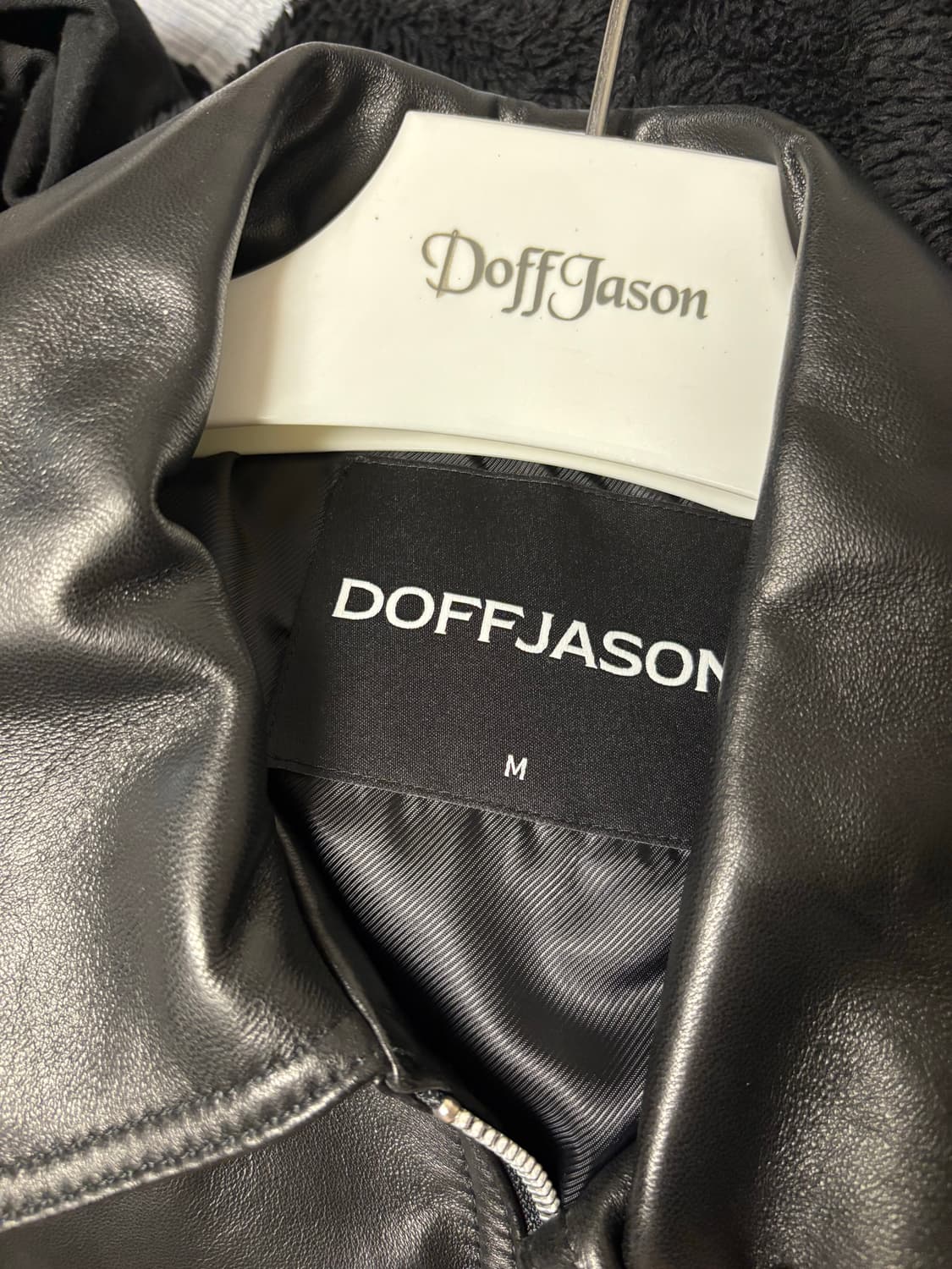 [M] 도프제이슨 오버핏 램스킨 보머 자켓 상품이미지4