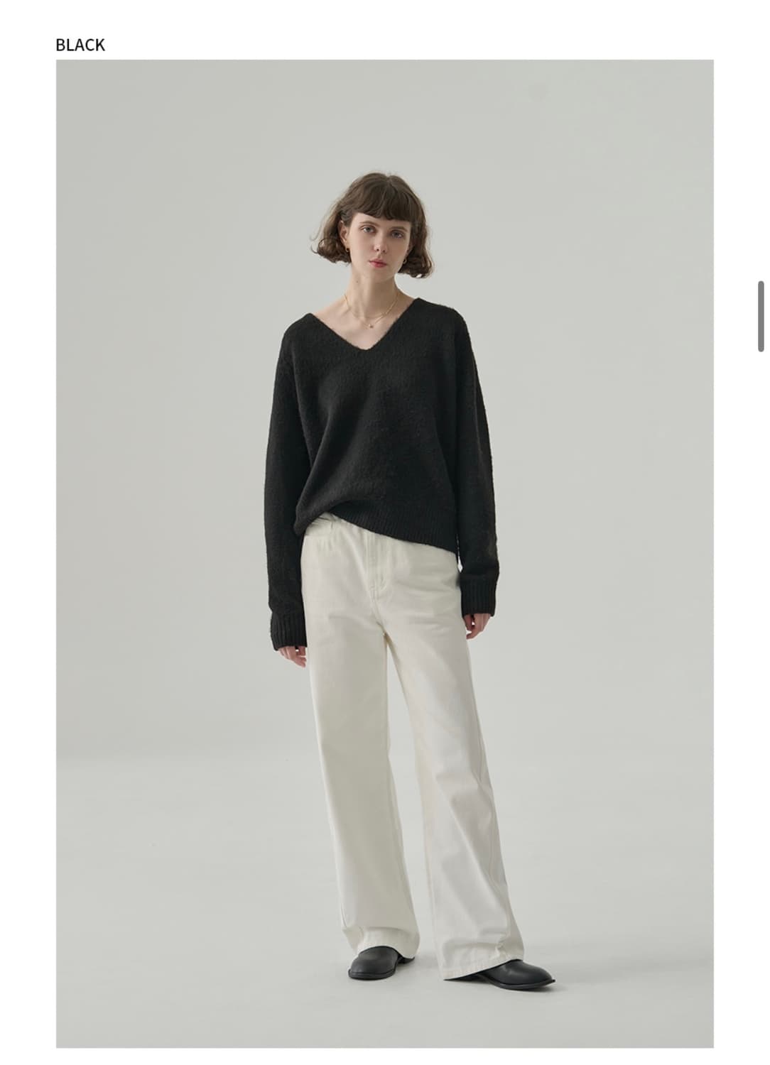 (새상품)(S) 드로우핏 우먼 헤어리 울 브이넥 풀오버 니트 BLACK 상품이미지2
