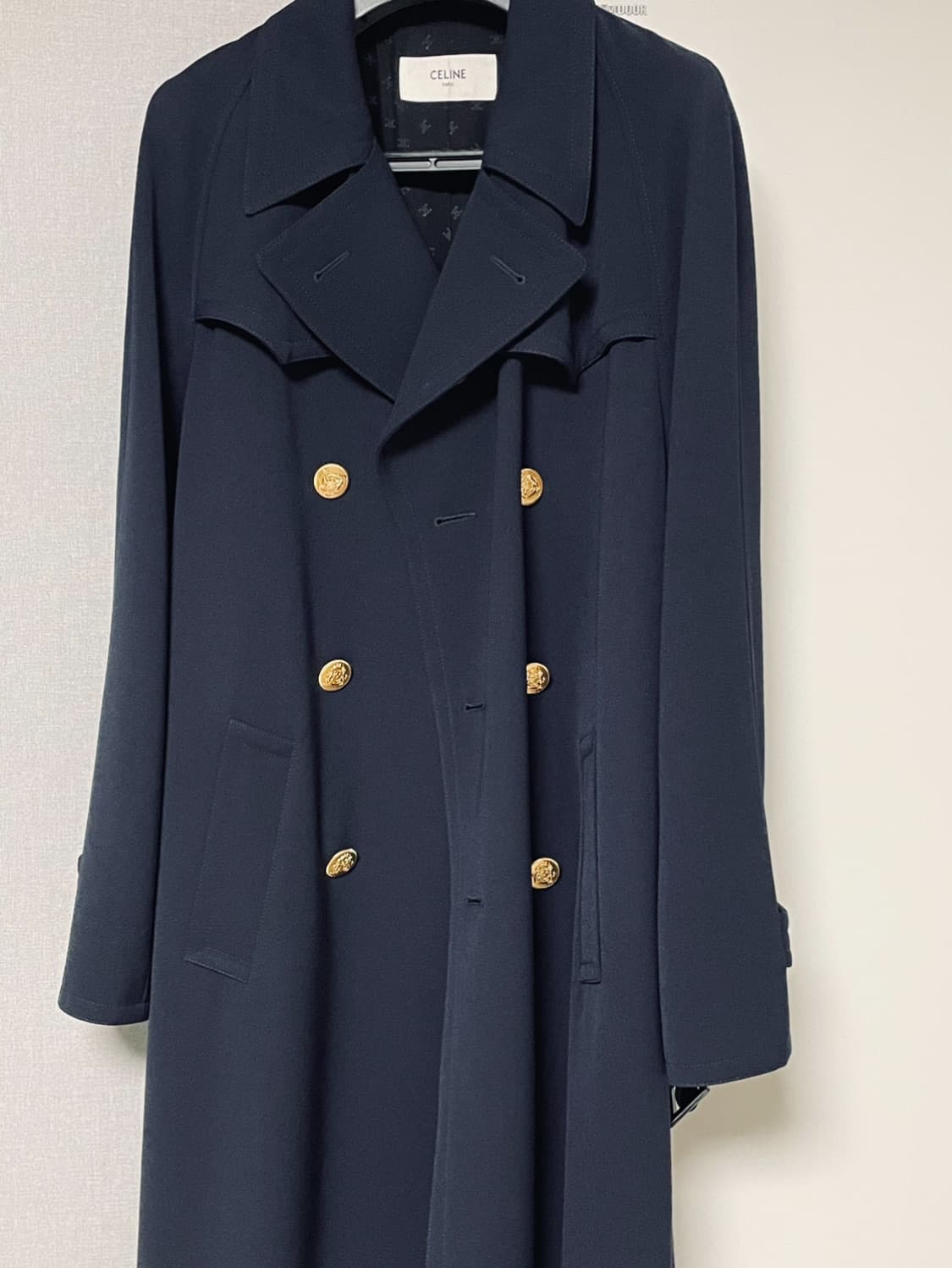 셀린느 20fw 금장 더블 코트 상품이미지2