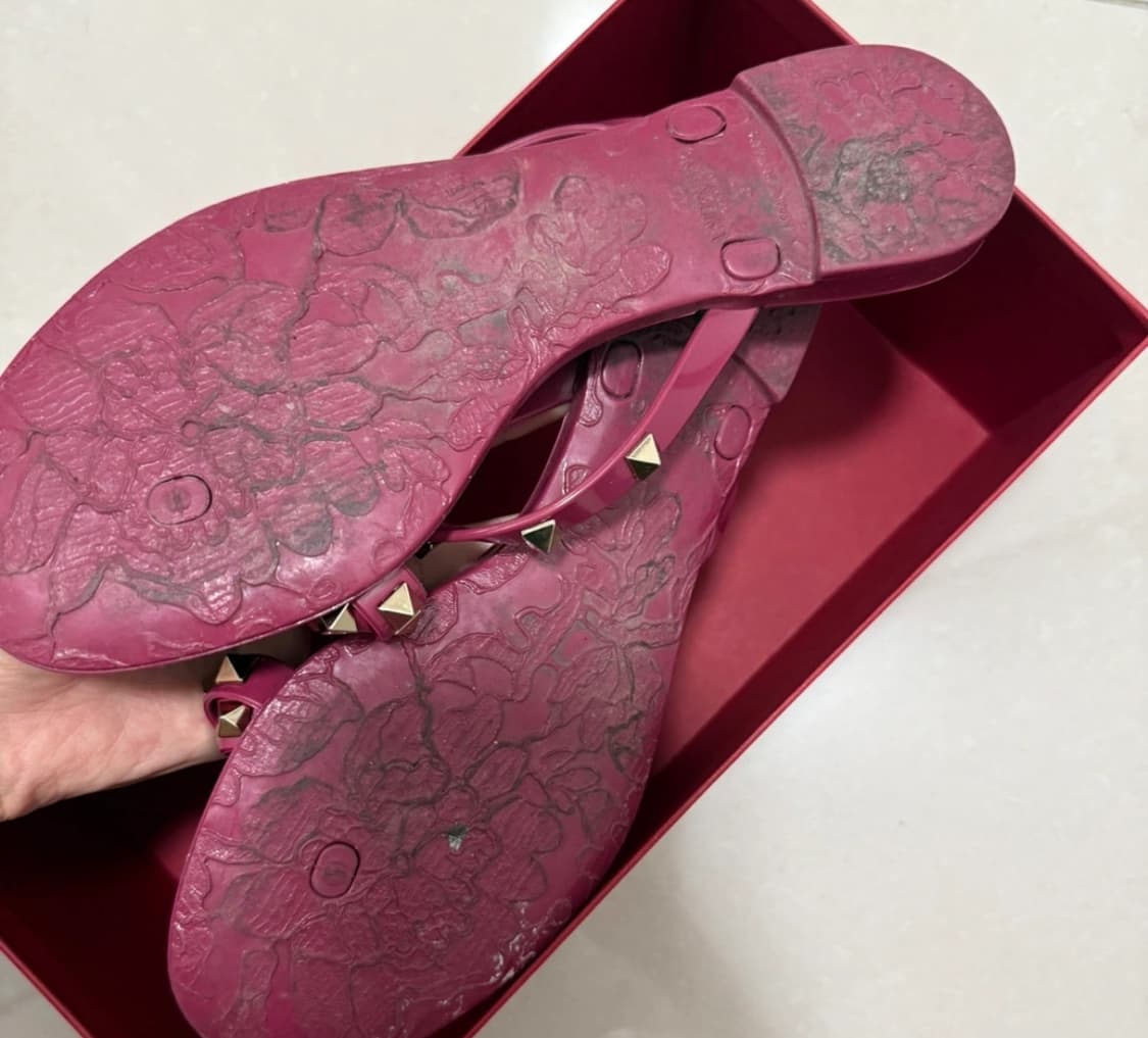 발렌티노 Valentino 락스터드 젤리 플랫슈즈 쪼리 상품이미지4