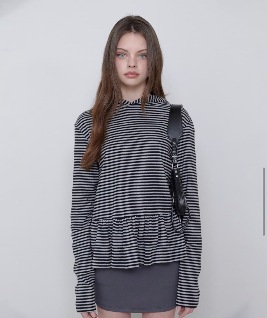 리트리버클럽 러플 후디 상품이미지1