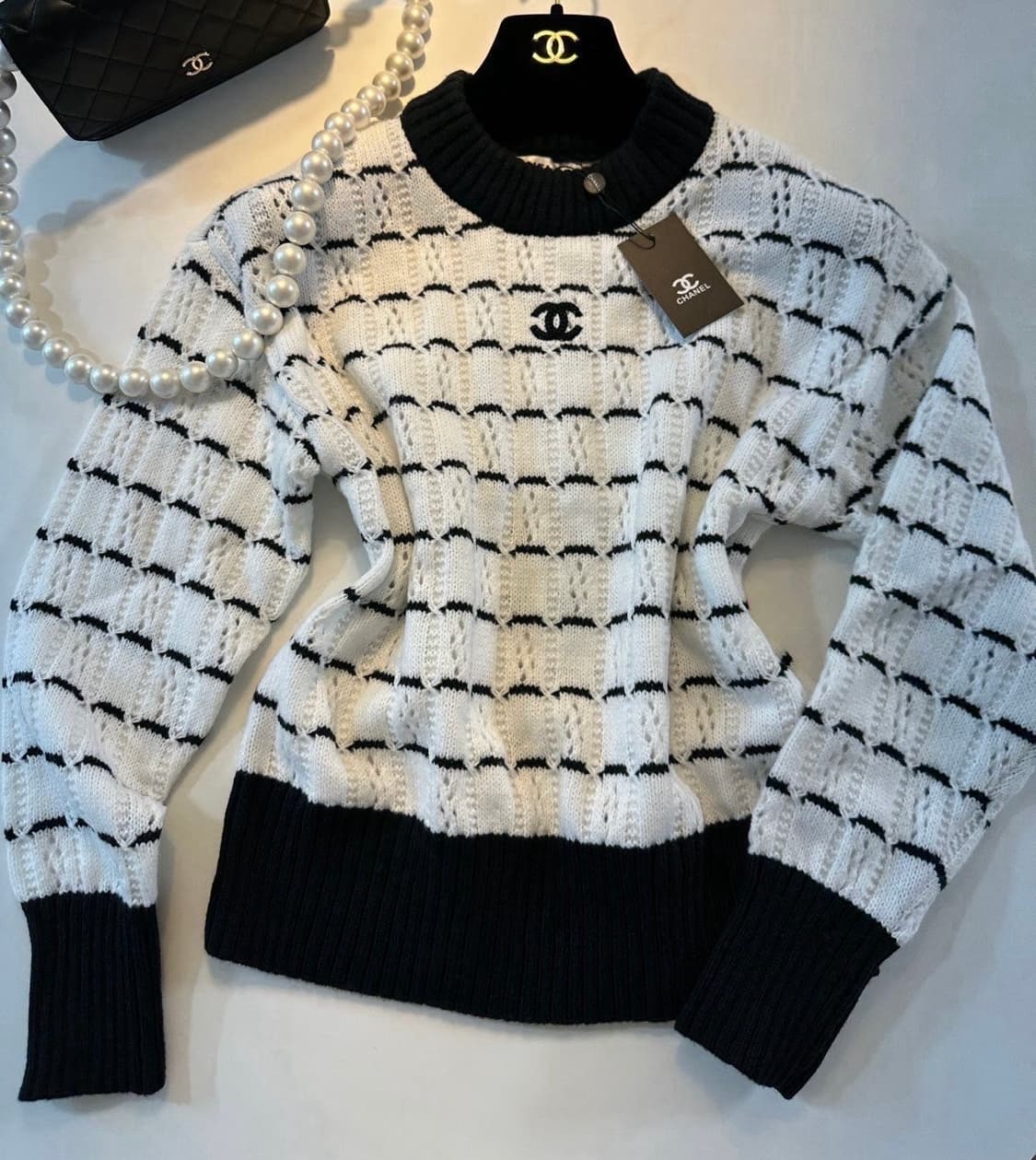 (새상품)샤넬니트 상품이미지4