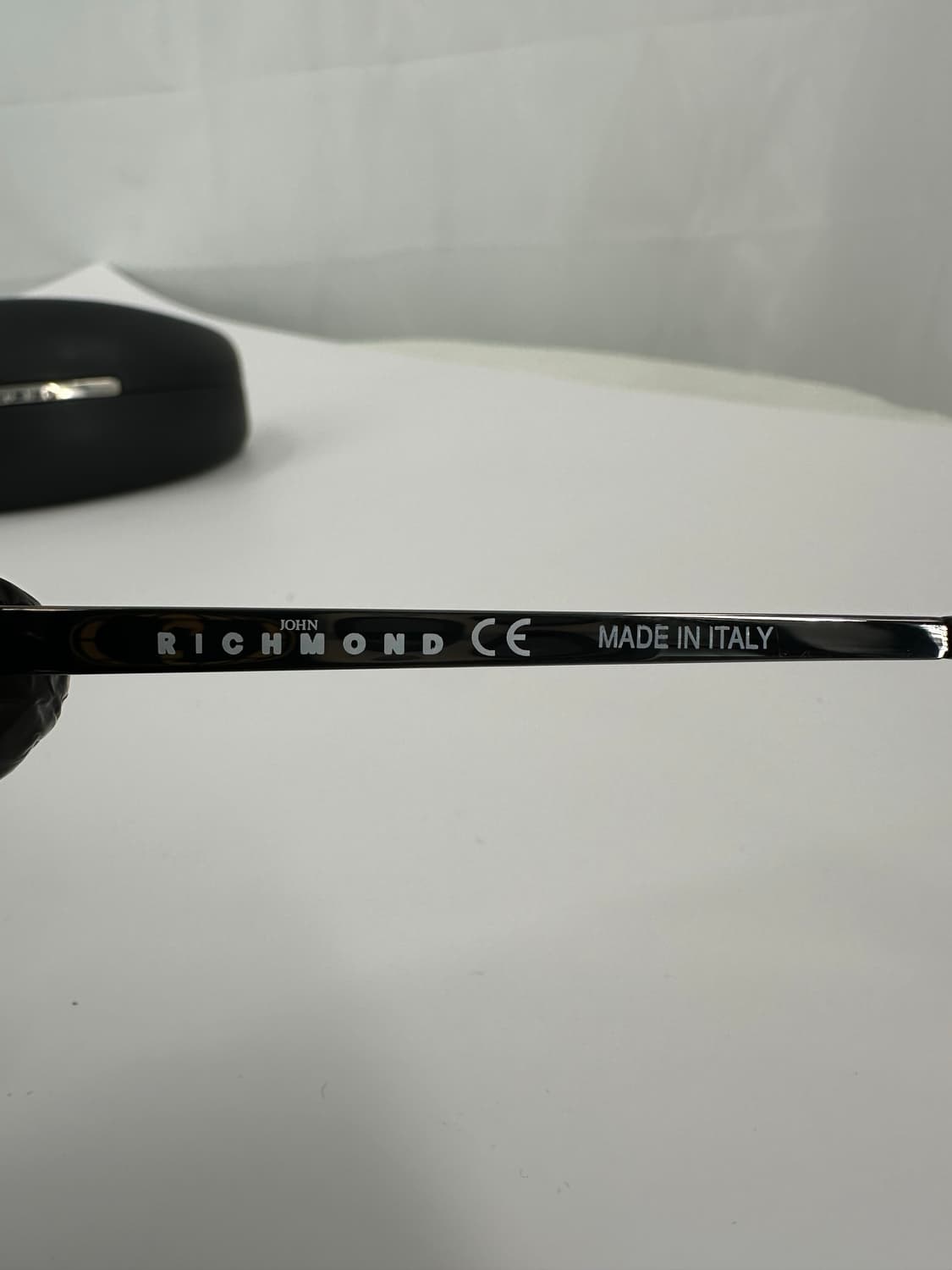 [새상품 무료배송] 정품 Made In Italy 존리치몬드 선글라스 상품이미지7